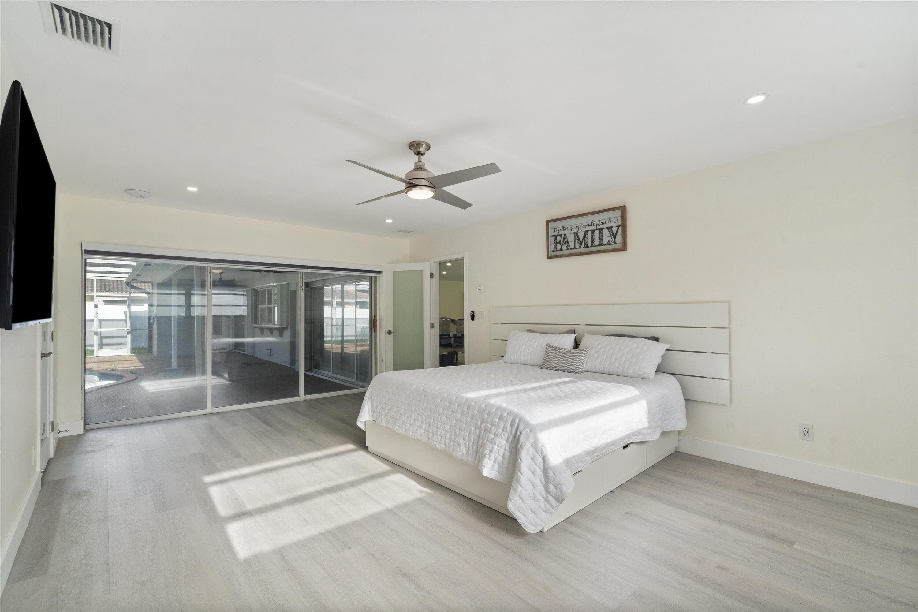 7521 SW 1st Street, Plantation, FL 33317 — photo 11 of 36