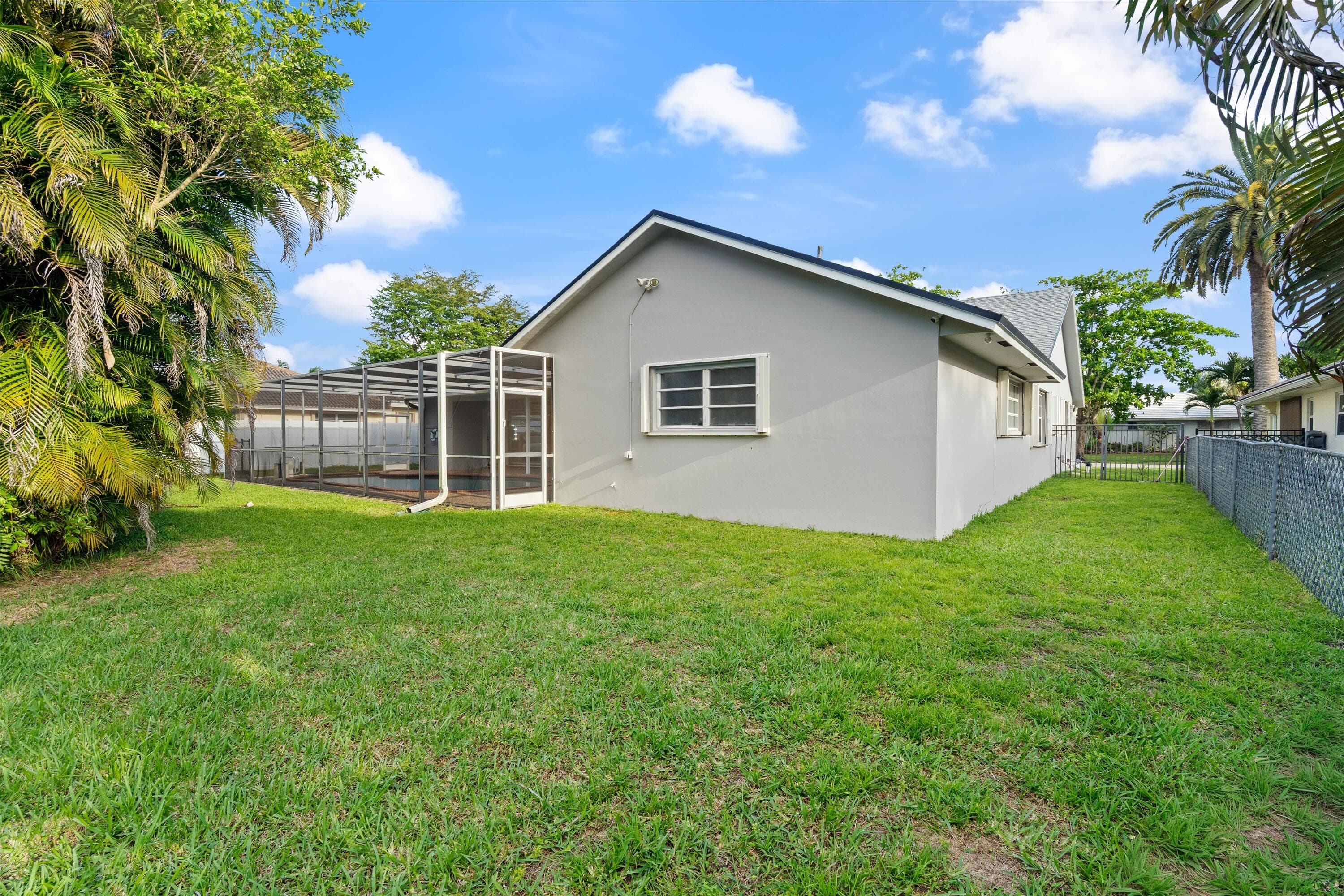 7521 SW 1st Street, Plantation, FL 33317 — photo 27 of 36
