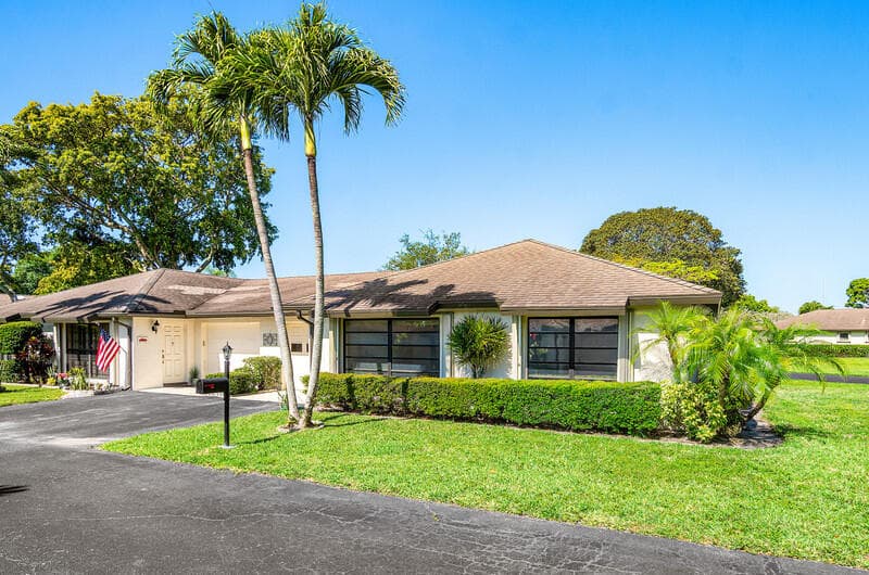 10120 Eaglewood Terrace B, Boynton Beach, FL 33436 — photo 33 of 37