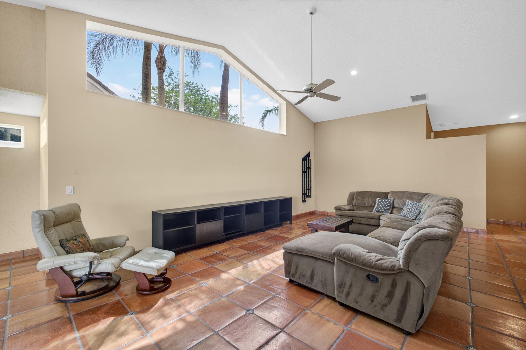 1404 Mahogany Place, Palm Beach Gardens, FL 33418 — photo 8 of 60