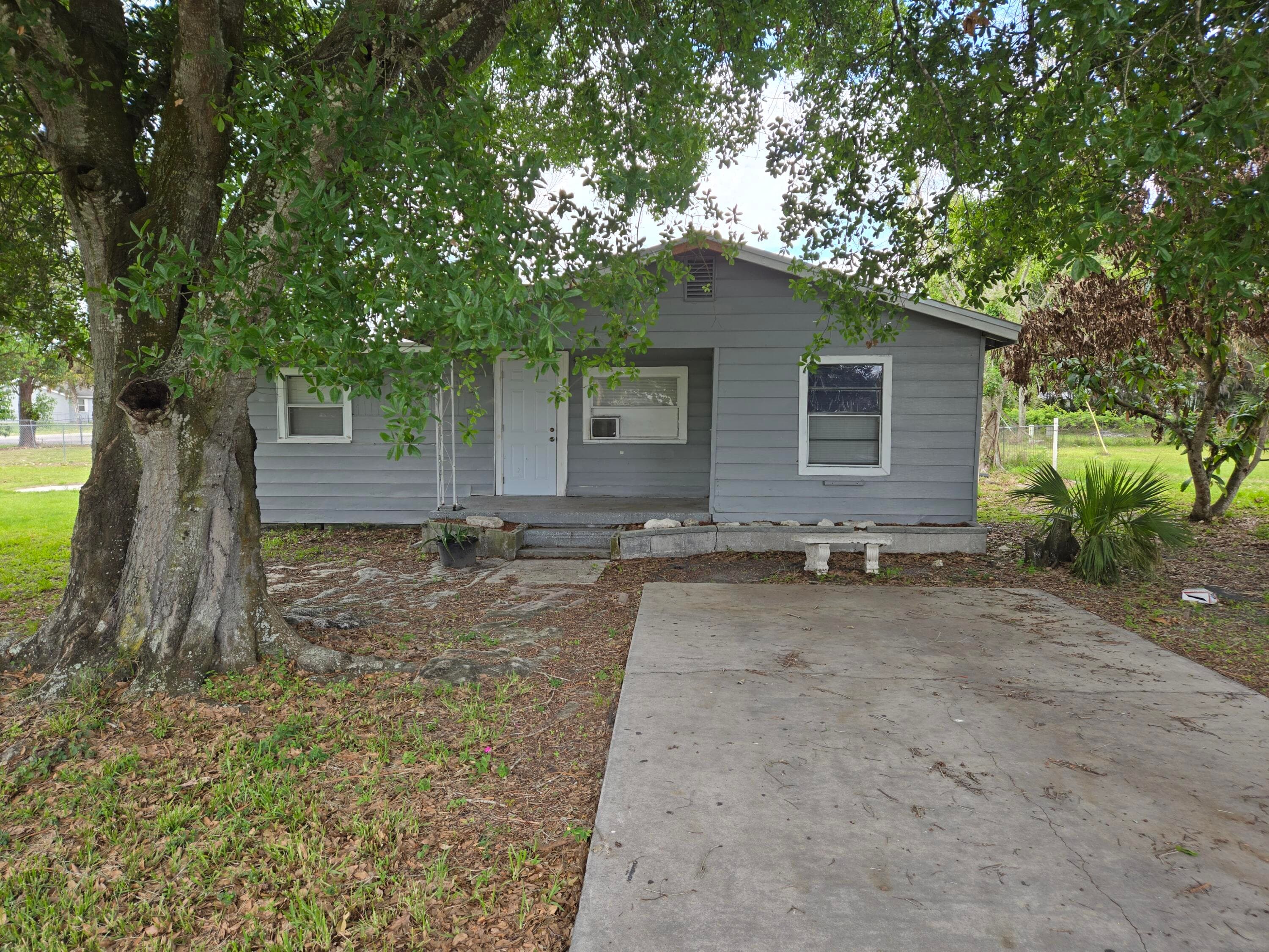 408 NW 10th Avenue, Okeechobee, FL 34974 — photo