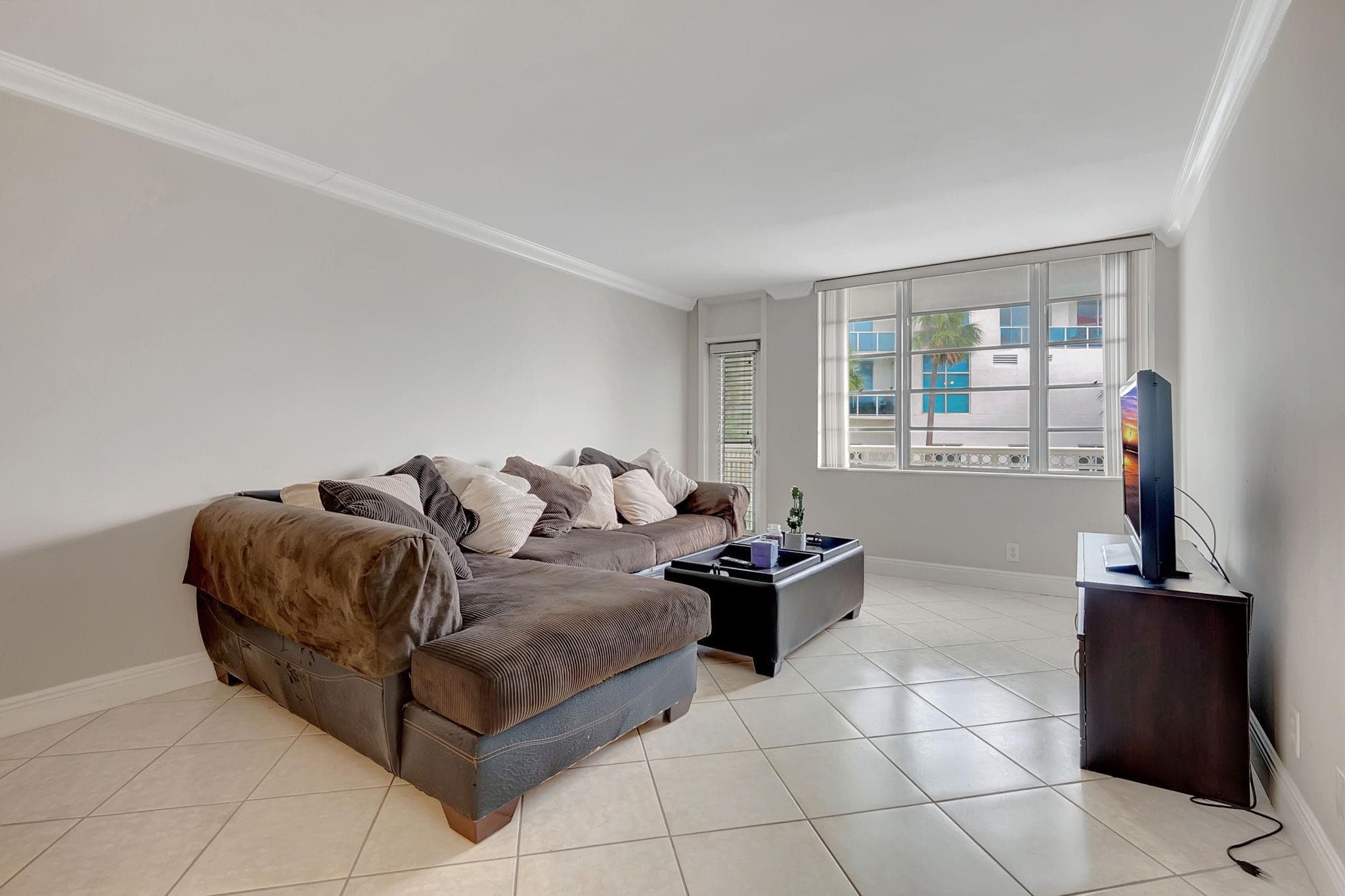 1913 S Ocean Drive 207, Hallandale Beach, FL 33009 — photo 11 of 49