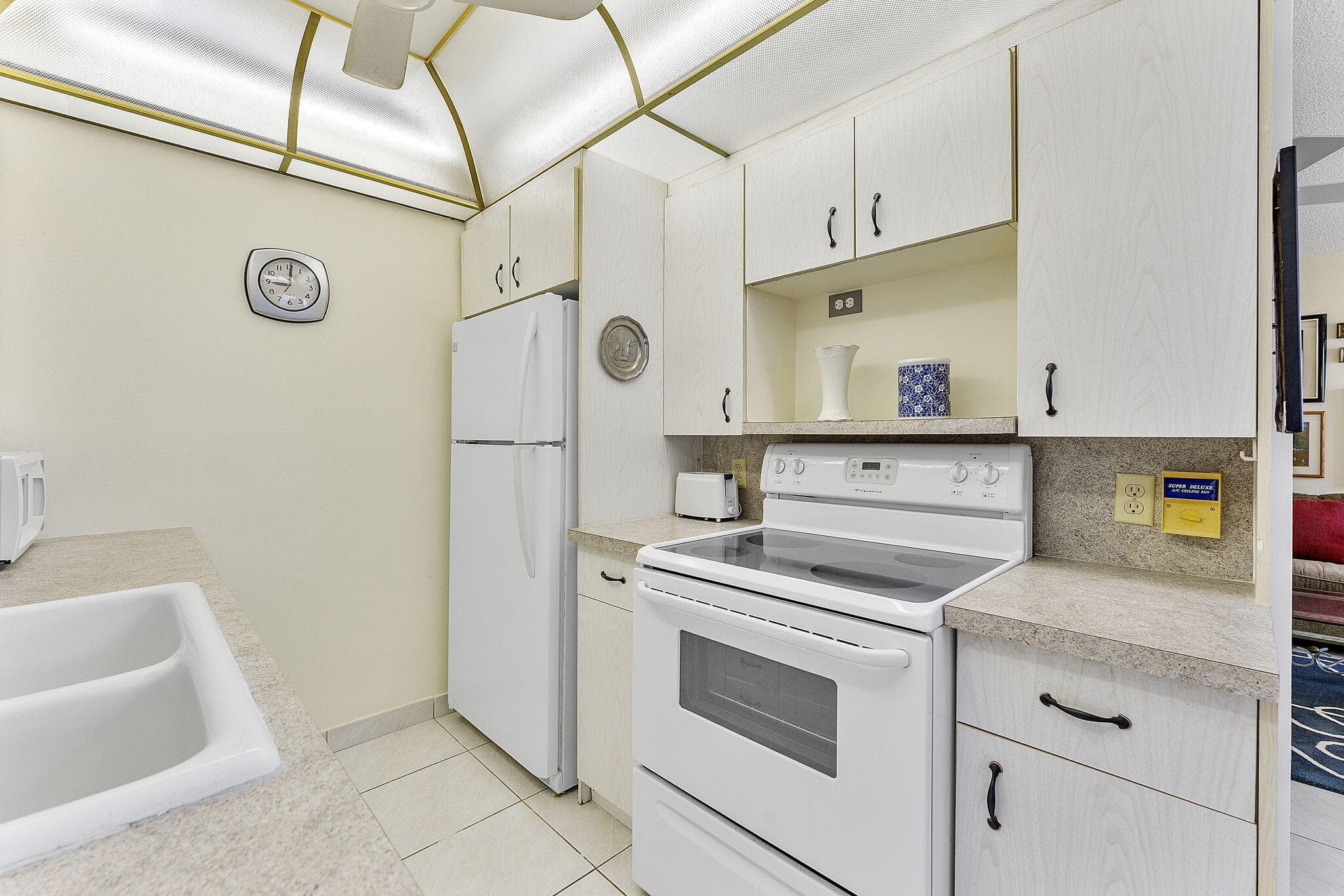 3027 Guildford B, Boca Raton, FL 33434 — photo 8 of 38