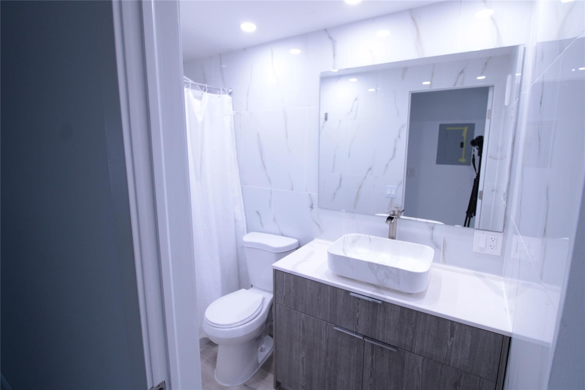 600 Layne Boulevard 119, Hallandale Beach, FL 33009 — photo 10 of 14