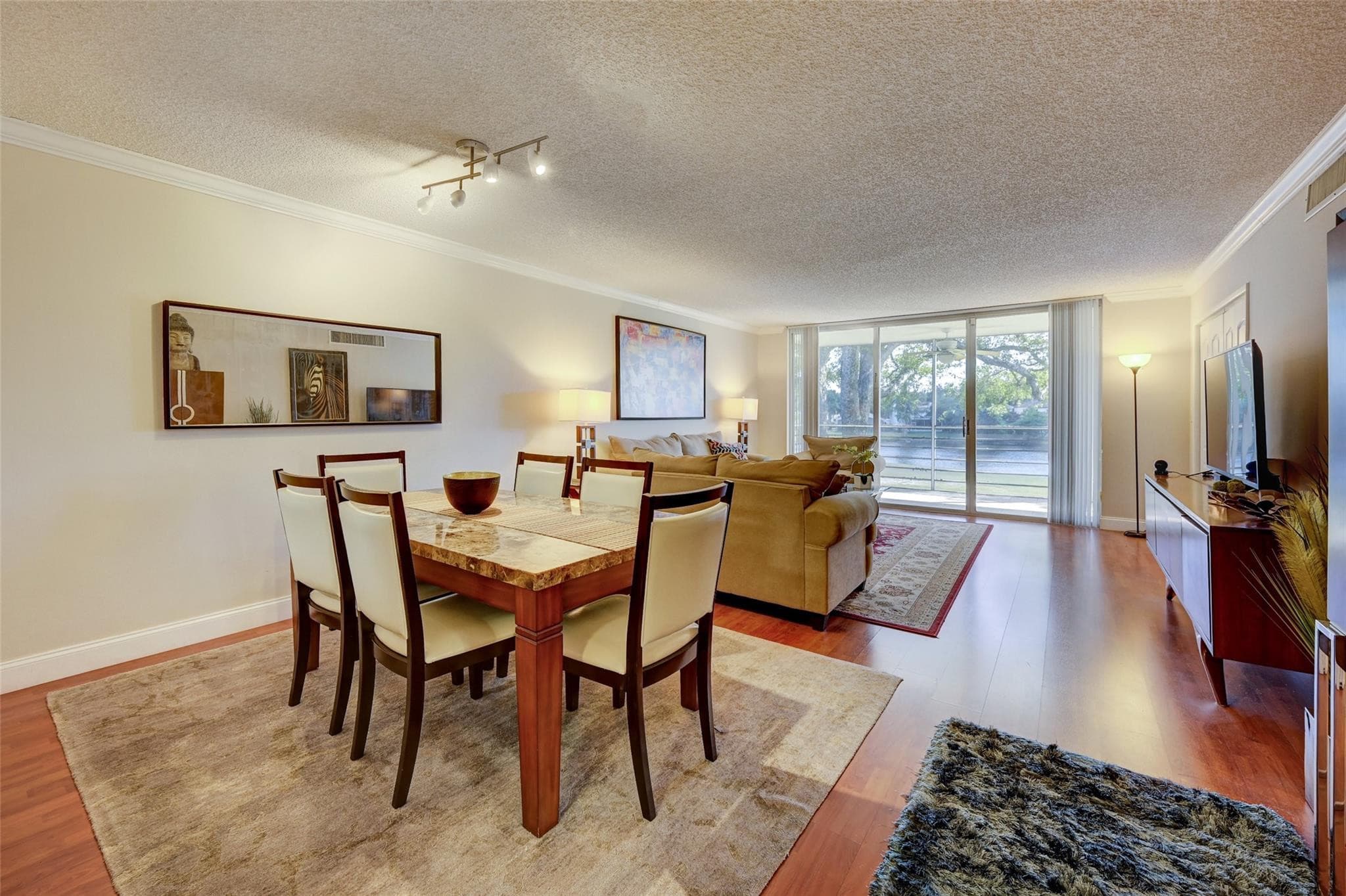 823 Cypress Boulevard 201, Pompano Beach, FL 33069 — photo 3 of 19