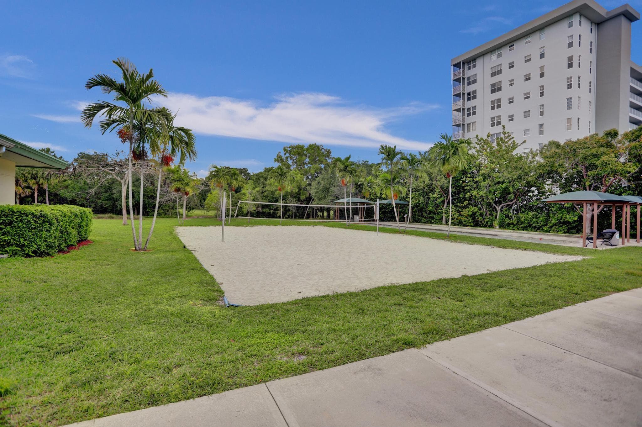 823 Cypress Boulevard 201, Pompano Beach, FL 33069 — photo 16 of 19