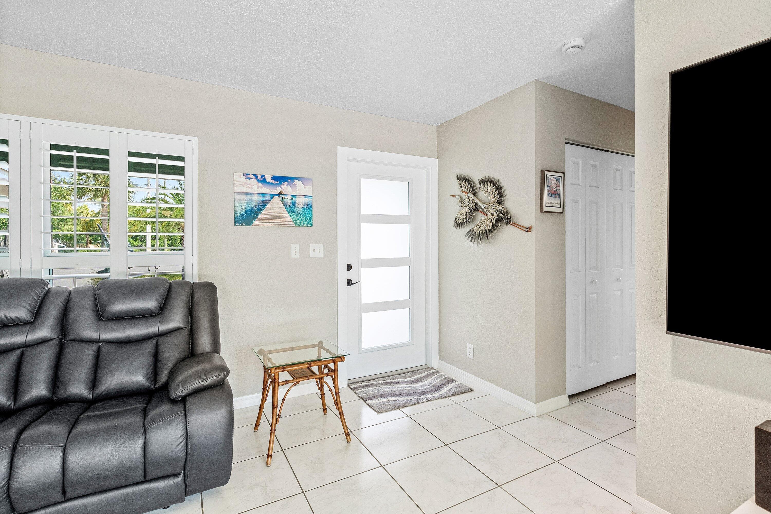598 W Palmetto Park Road, Boca Raton, FL 33432 — photo 6 of 46