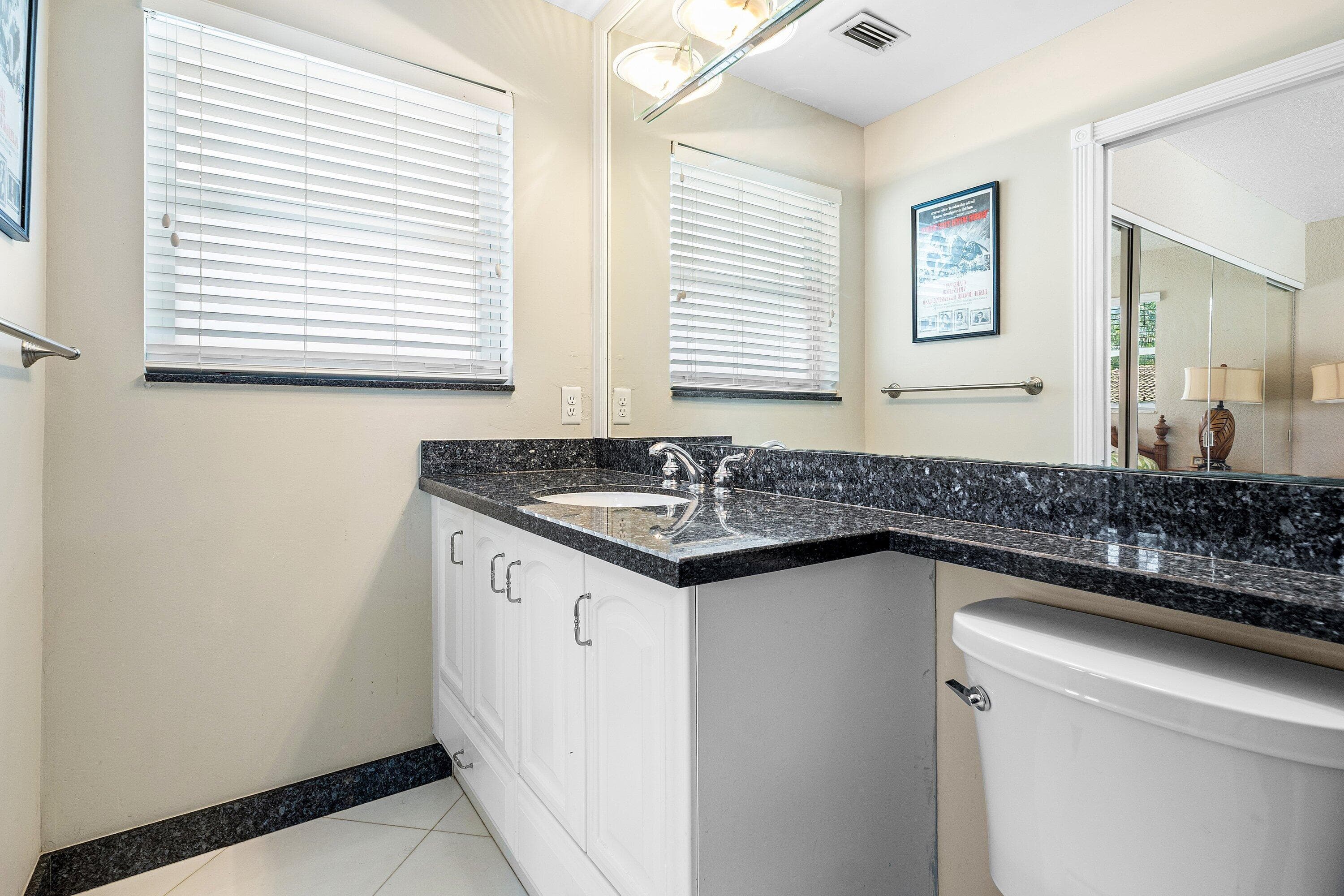598 W Palmetto Park Road, Boca Raton, FL 33432 — photo 19 of 46