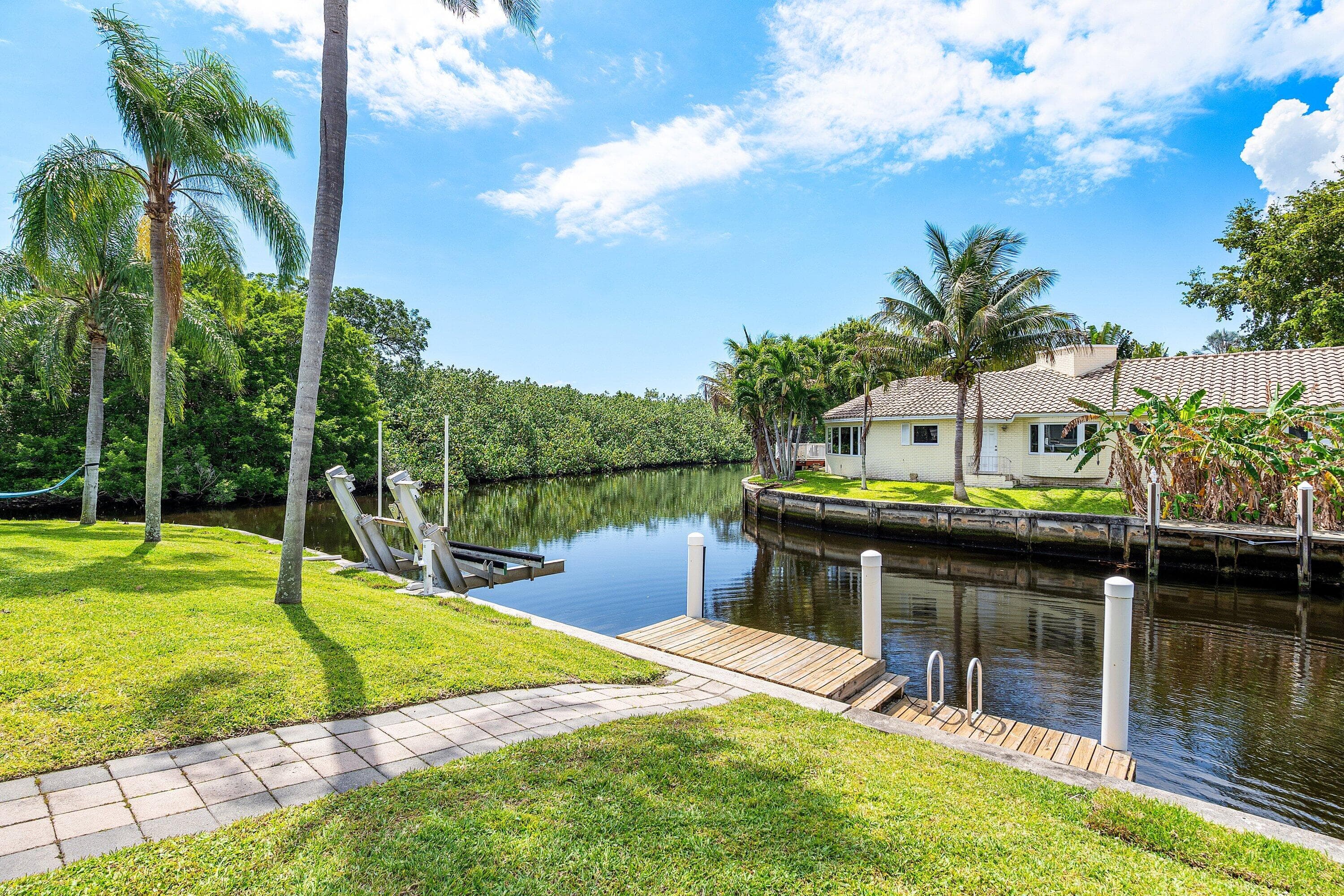 598 W Palmetto Park Road, Boca Raton, FL 33432 — photo 33 of 46