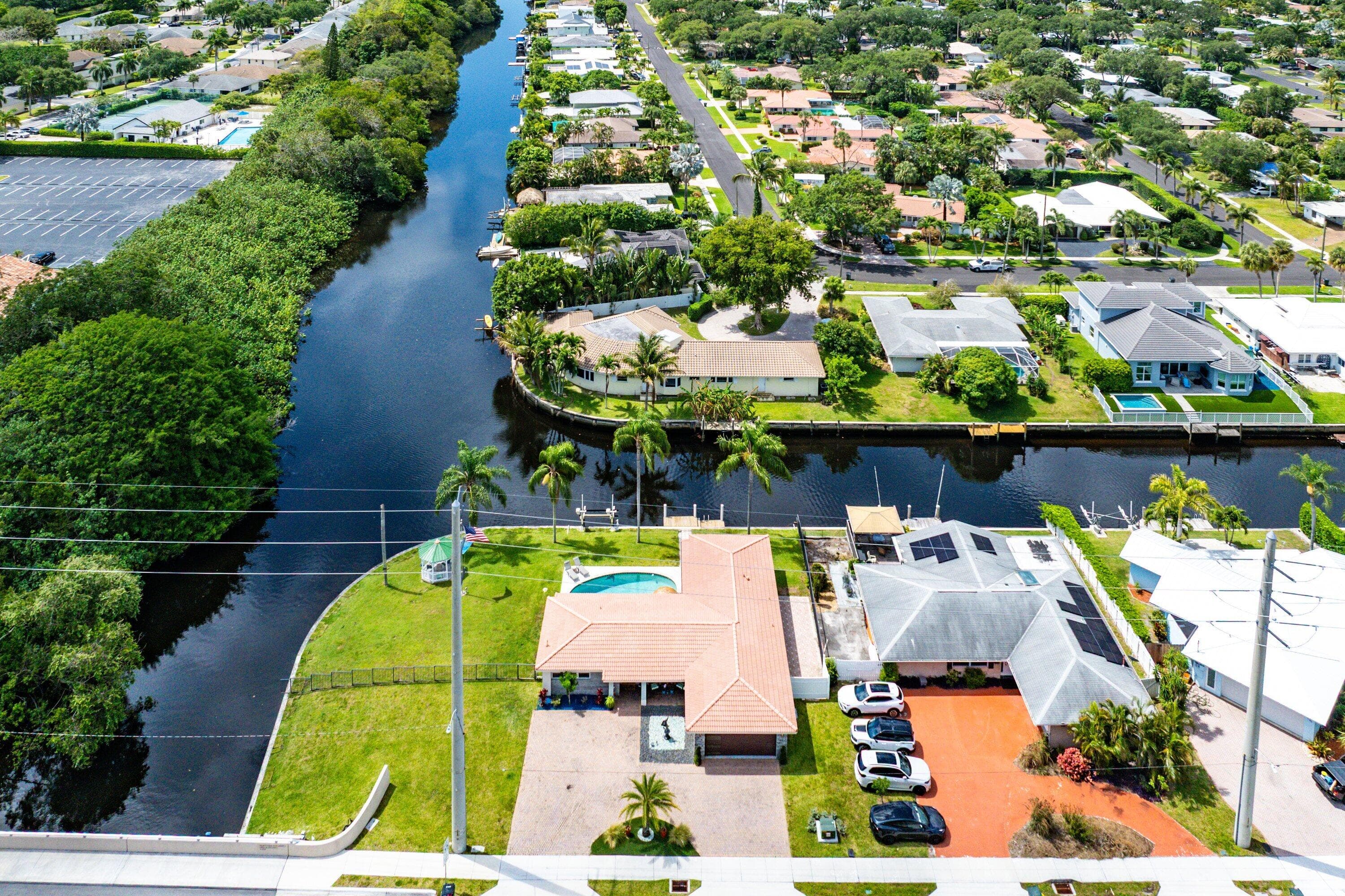 598 W Palmetto Park Road, Boca Raton, FL 33432 — photo 37 of 46