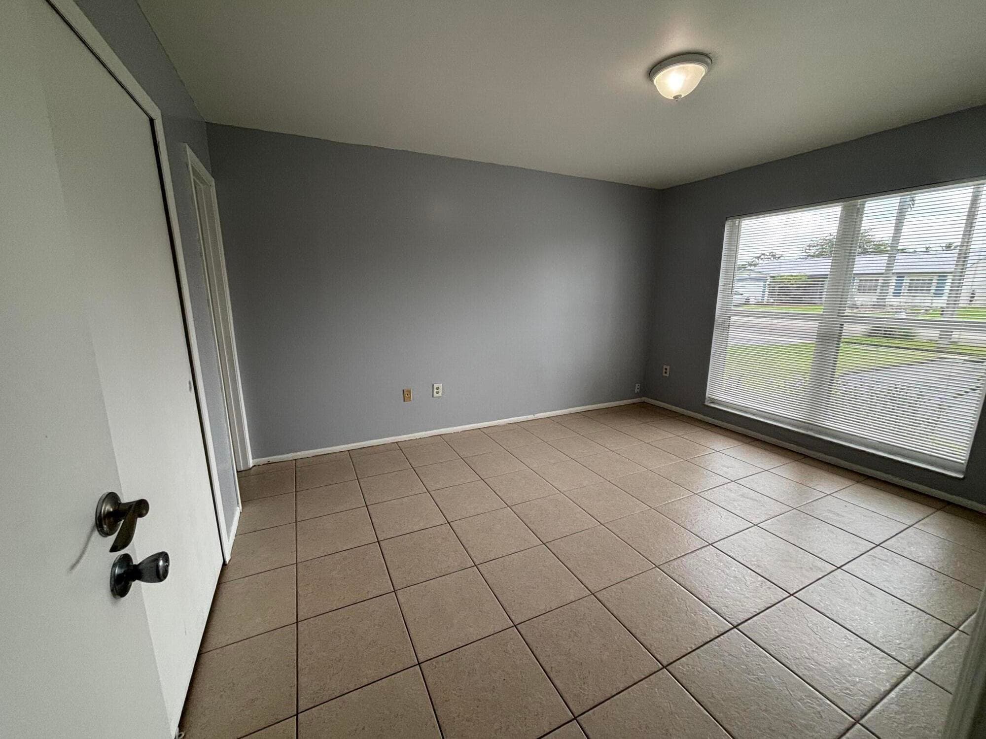 11421 NW 39th Place, Sunrise, FL 33323 — photo 3 of 20