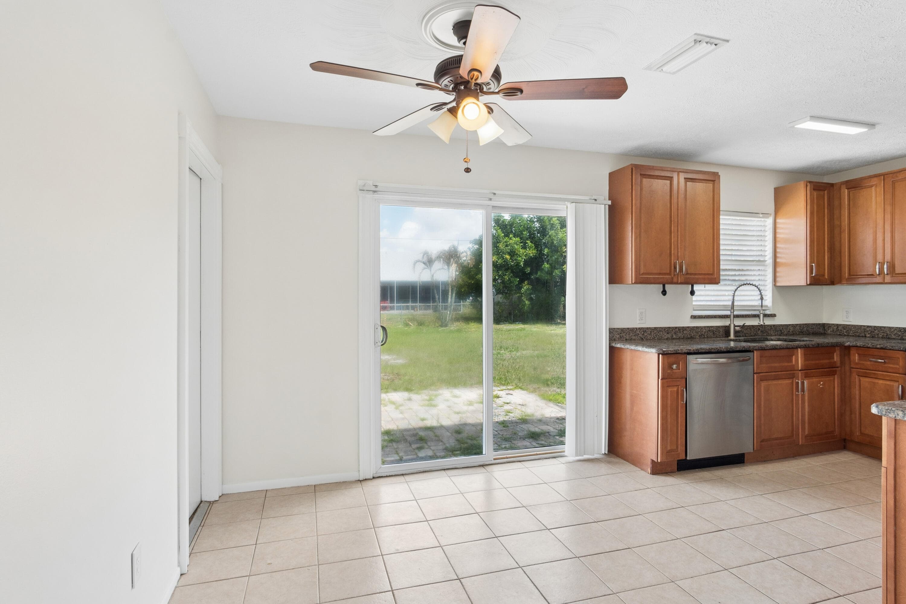 825 SW Canary Terrace, Port St. Lucie, FL 34953 — photo 9 of 33