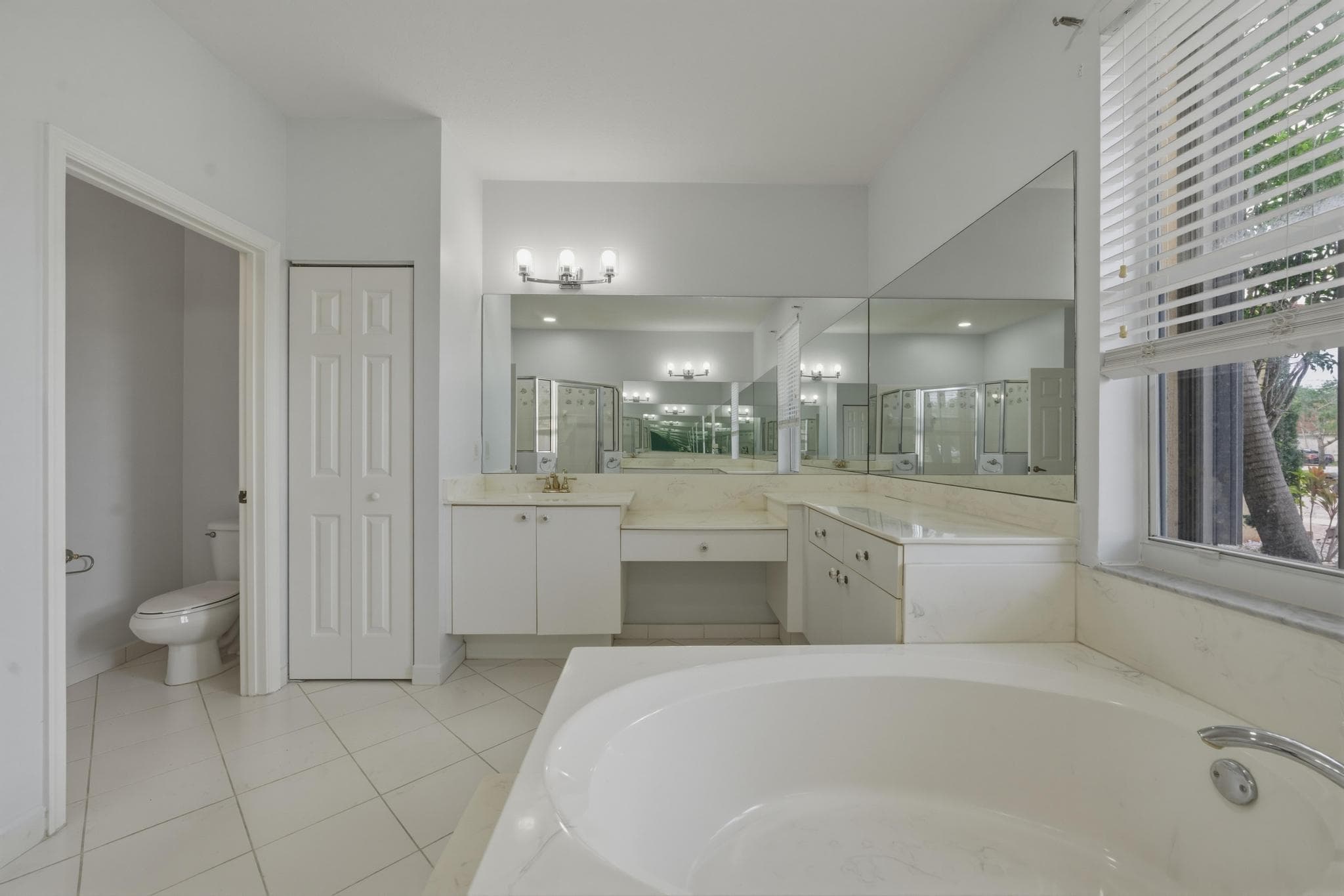 1510 SW 189th Terrace, Pembroke Pines, FL 33029 — photo 14 of 30