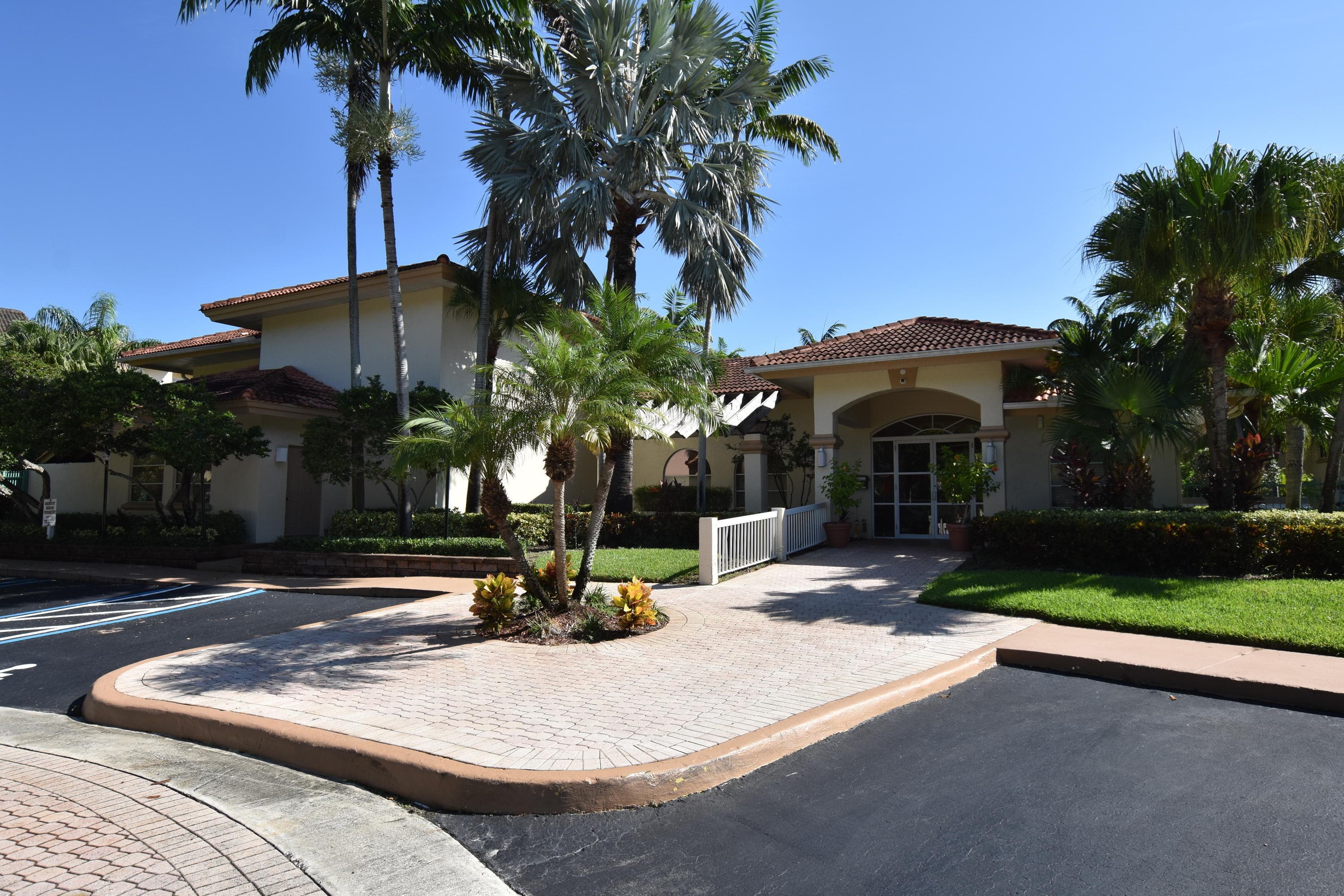 6202 Glenmoor Drive 6202, West Palm Beach, FL 33409 — photo 20 of 26