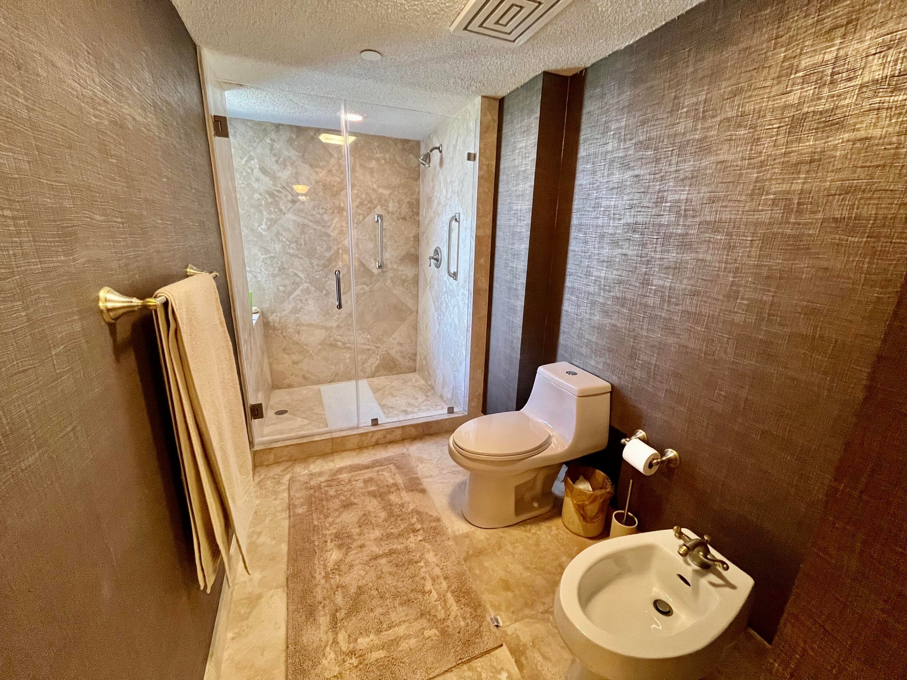 4100 N Ocean Drive 803, Singer Island, FL 33404 — photo 27 of 57