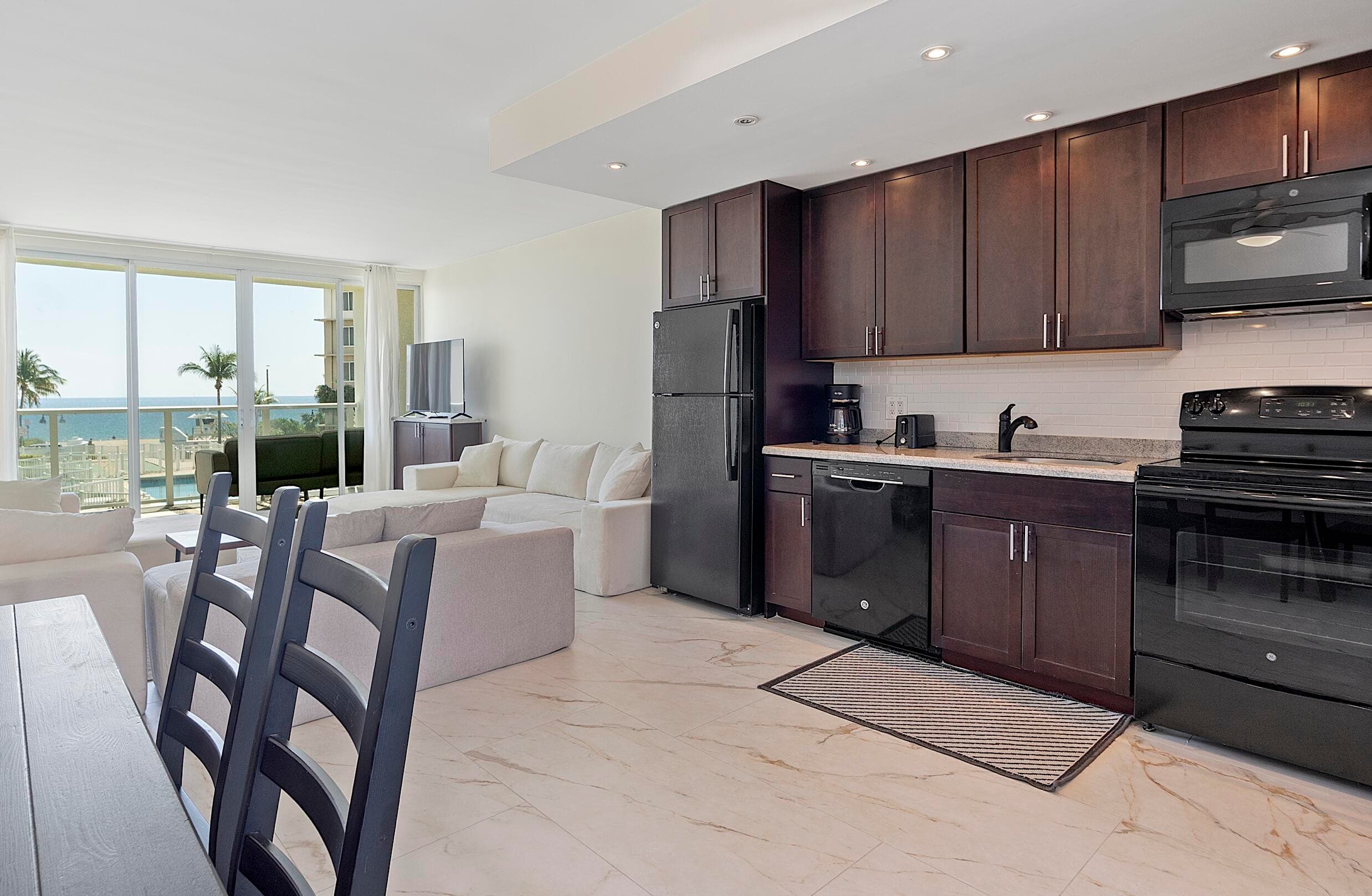 1200 N Fort Lauderdale Beach Boulevard 204, Fort Lauderdale, FL 33304 — photo 5 of 29