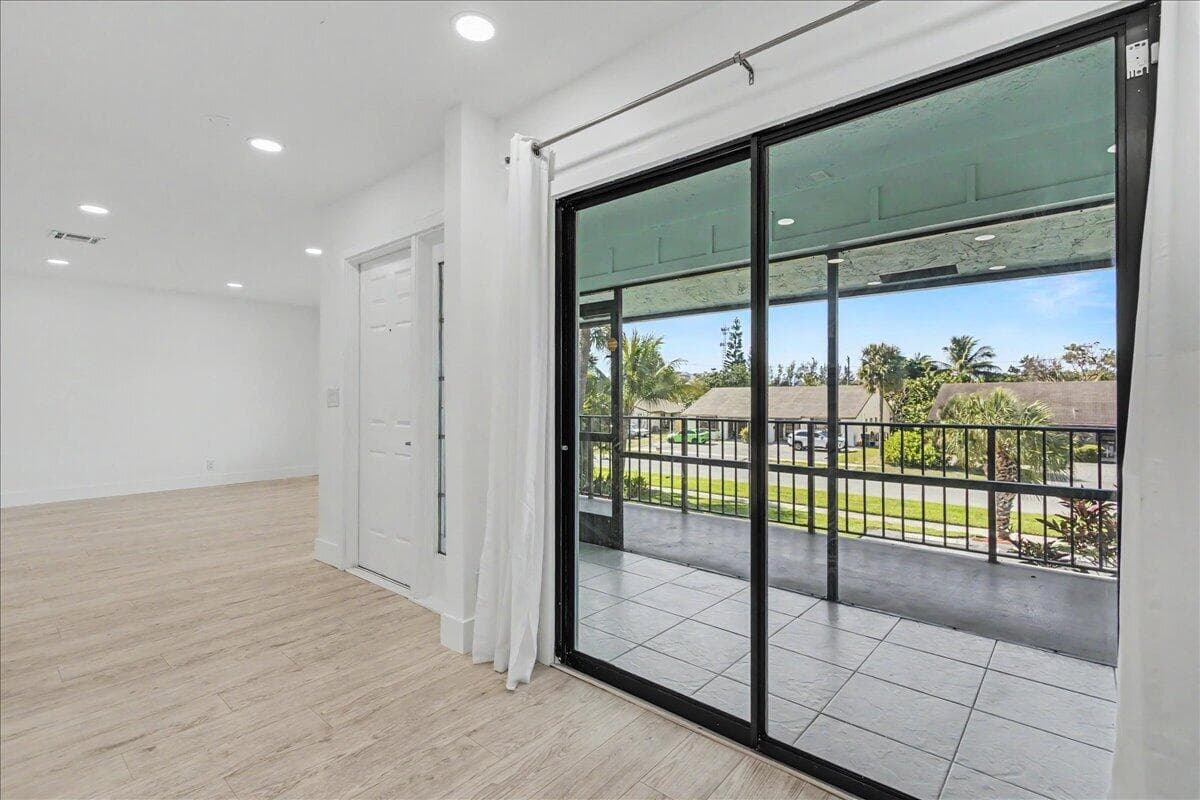 201 SW 1st Street 9, Boca Raton, FL 33432 — photo 16 of 38