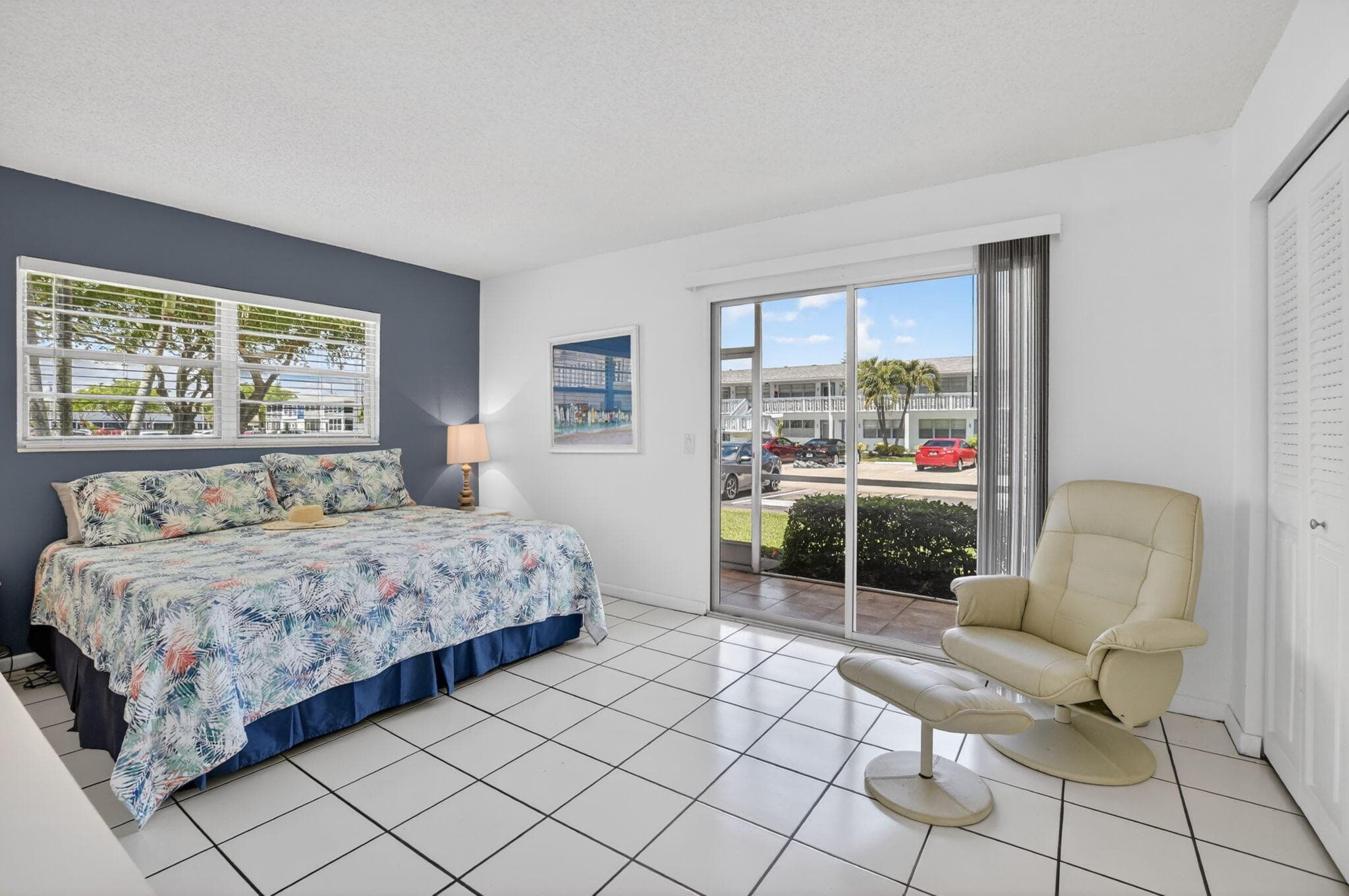492 W Tilford W, Deerfield Beach, FL 33442 — photo 14 of 97