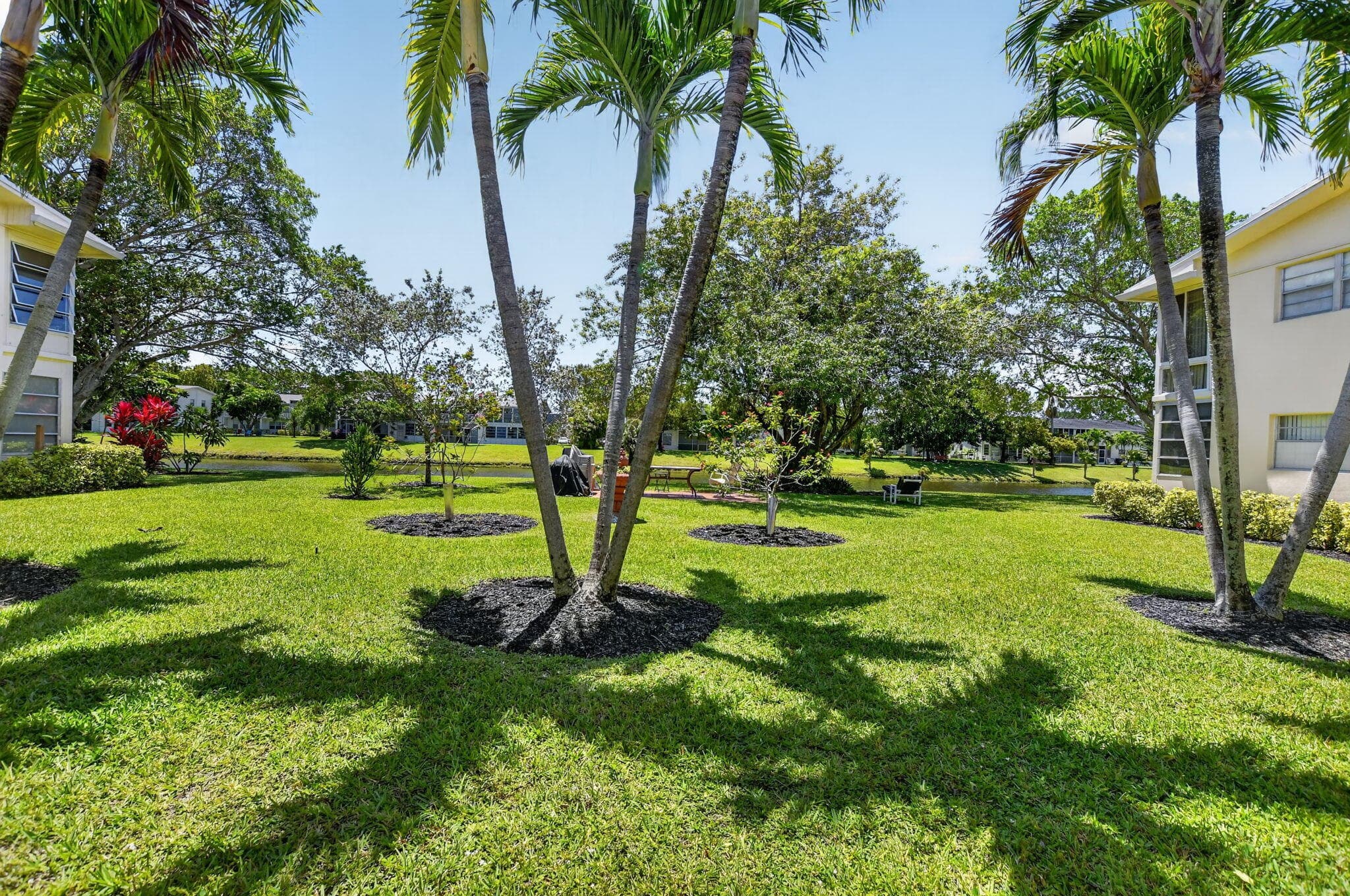 492 W Tilford W, Deerfield Beach, FL 33442 — photo 31 of 97