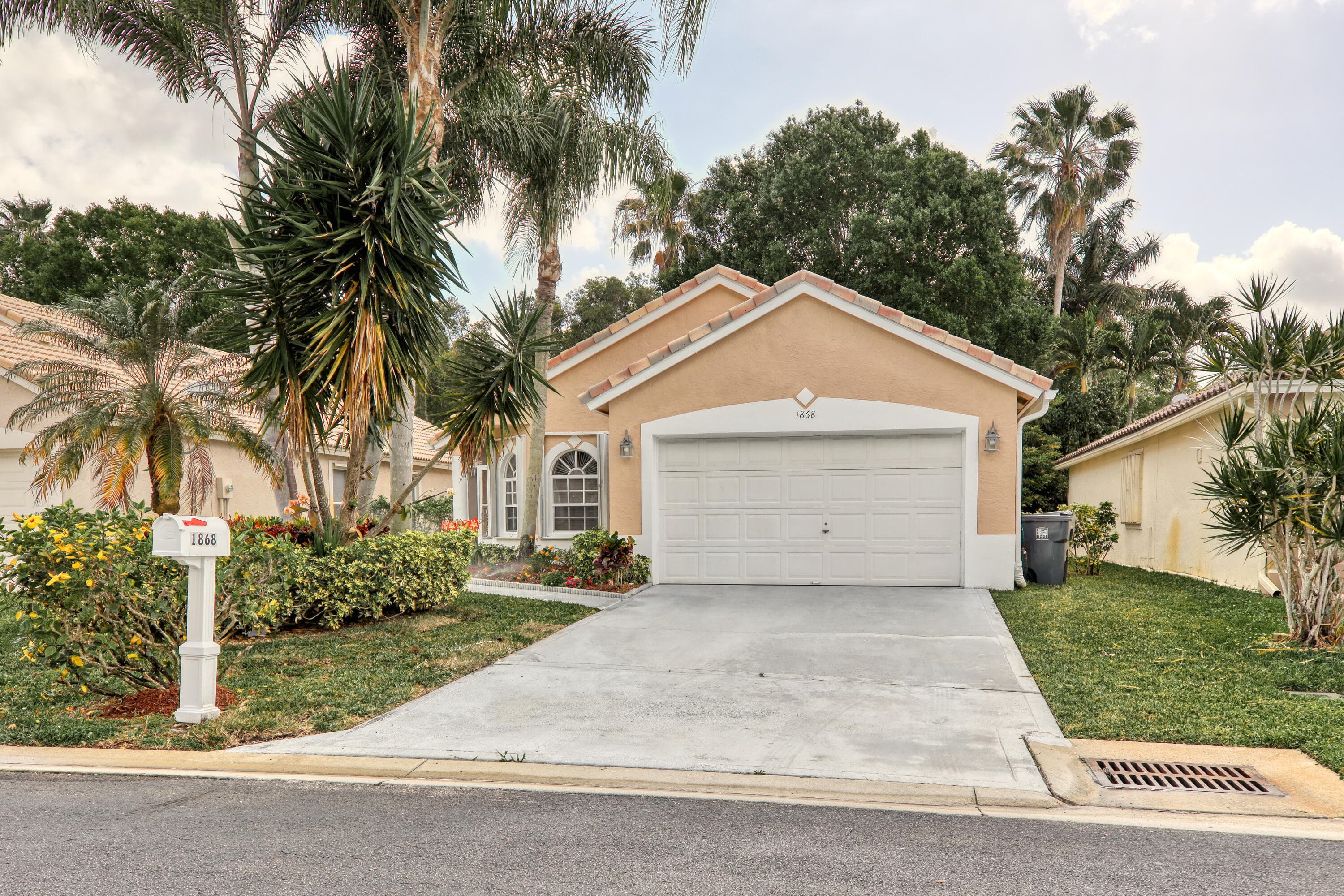 1868 Barnstable Road, Wellington, FL 33414 — photo 3 of 40