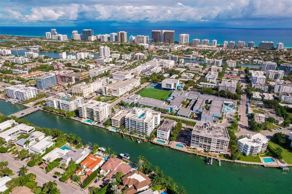 9400 W Bay Harbor Drive 202, Bay Harbor Islands, FL 33154 — photo 4 of 34