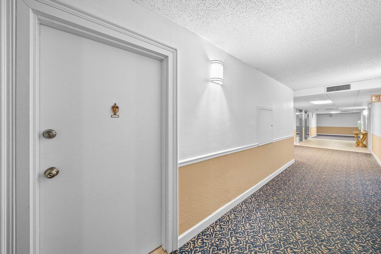 3460 S Ocean Boulevard 6150, Palm Beach, FL 33480 — photo 2 of 34