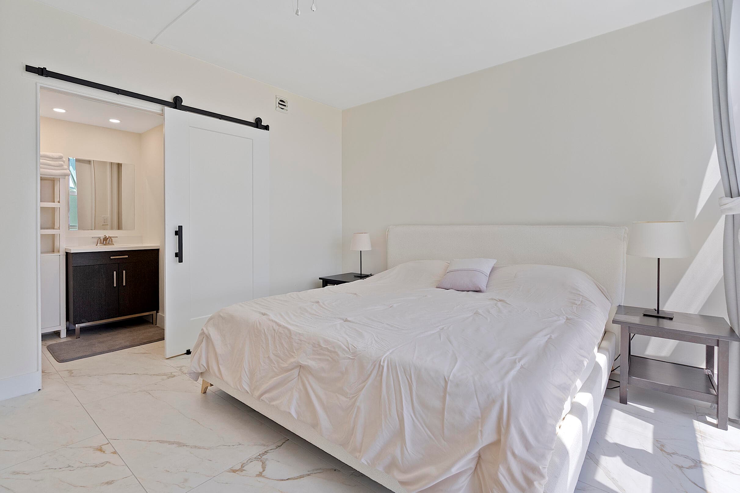 1200 N Fort Lauderdale Beach Boulevard 204, Fort Lauderdale, FL 33304 — photo 16 of 29