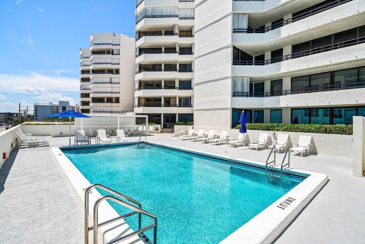 3560 S Ocean Boulevard 809, South Palm Beach, FL 33480 — photo 28 of 39