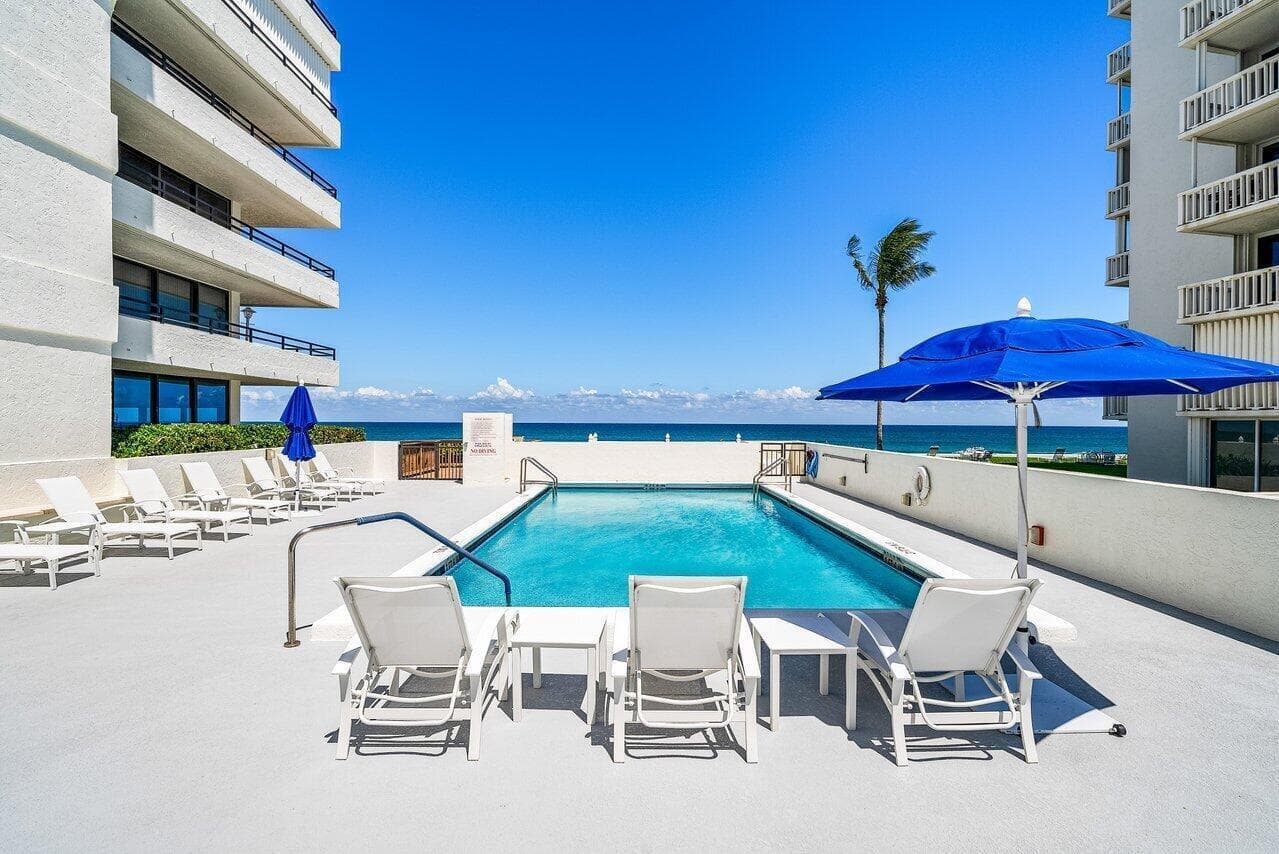 3560 S Ocean Boulevard 809, South Palm Beach, FL 33480 — photo 29 of 39