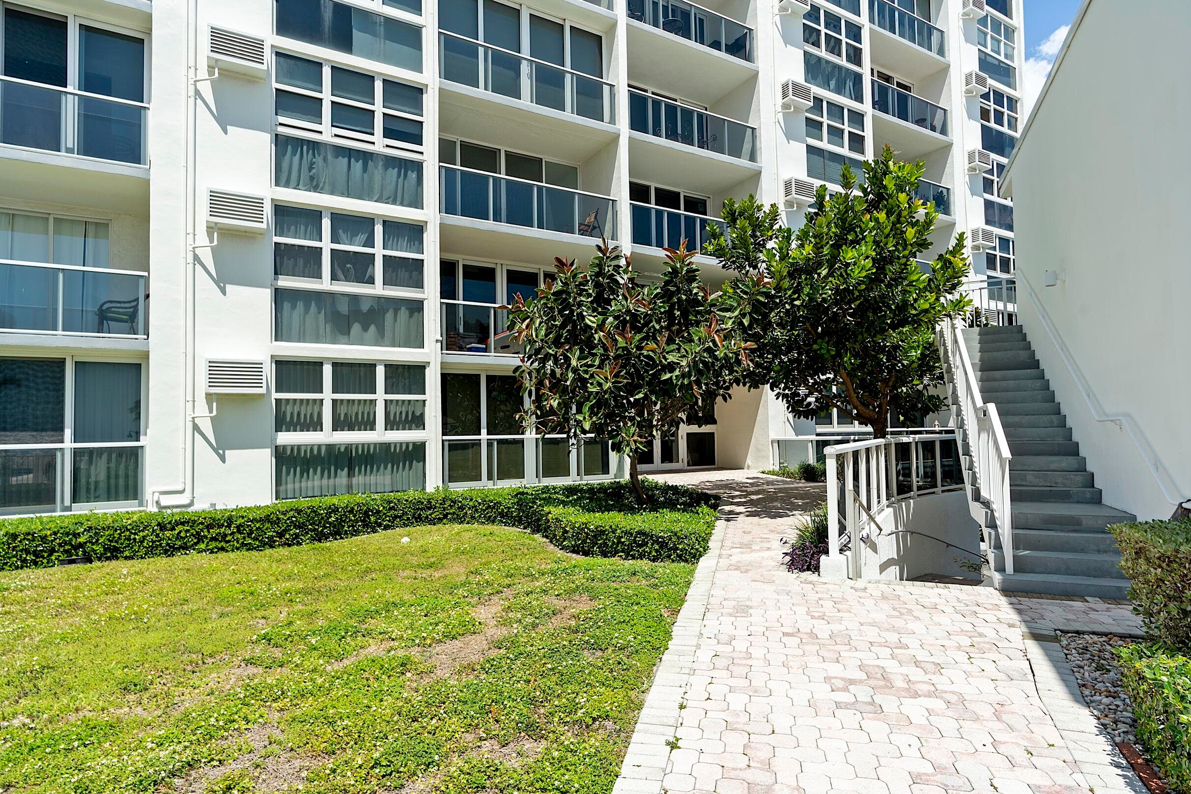 1200 N Fort Lauderdale Beach Boulevard 204, Fort Lauderdale, FL 33304 — photo 26 of 29