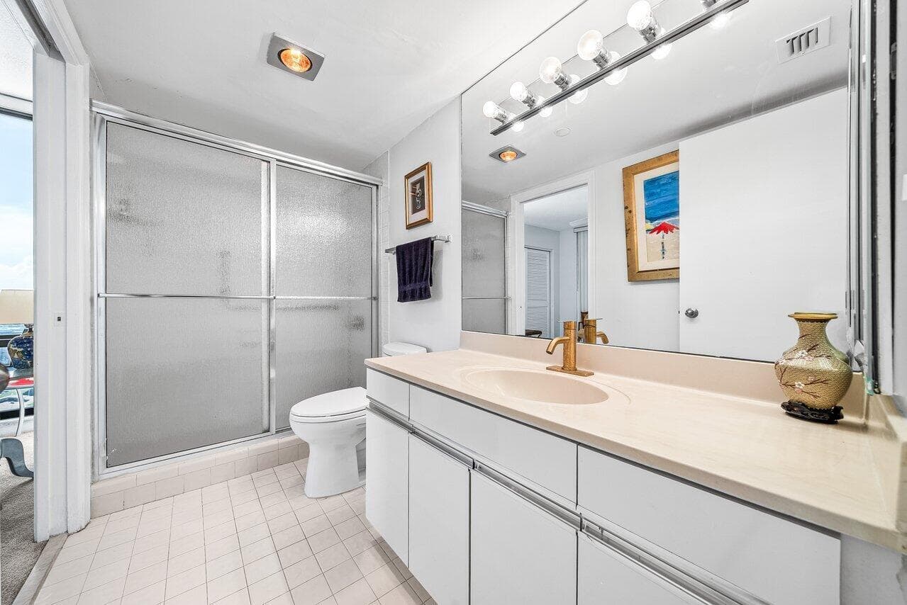 3560 S Ocean Boulevard 809, South Palm Beach, FL 33480 — photo 16 of 40