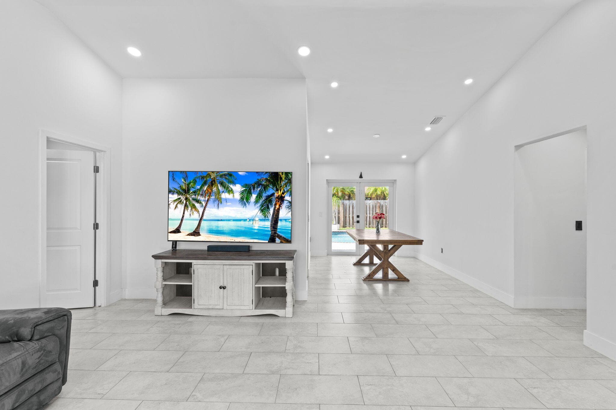 11831 NW 38th Place, Sunrise, FL 33323 — photo 11 of 35