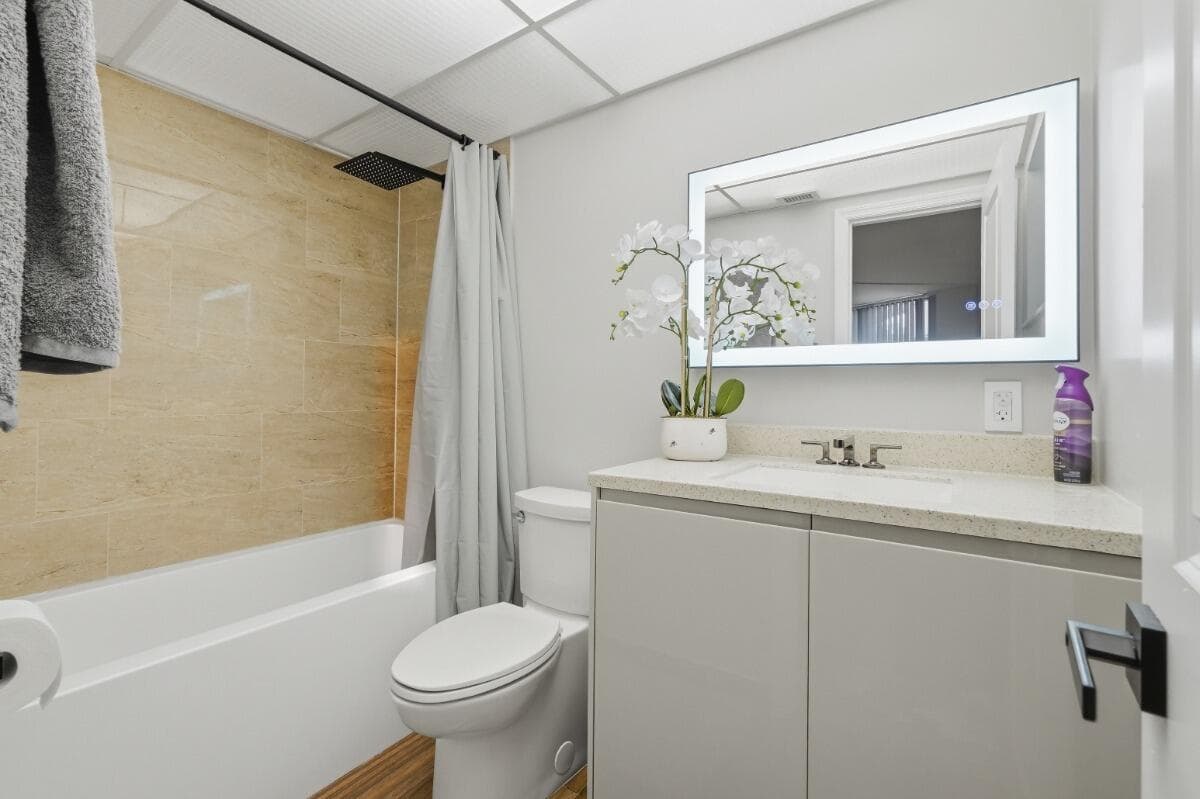 6751 N University Drive Unit 212, Tamarac, FL 33321 — photo 28 of 55