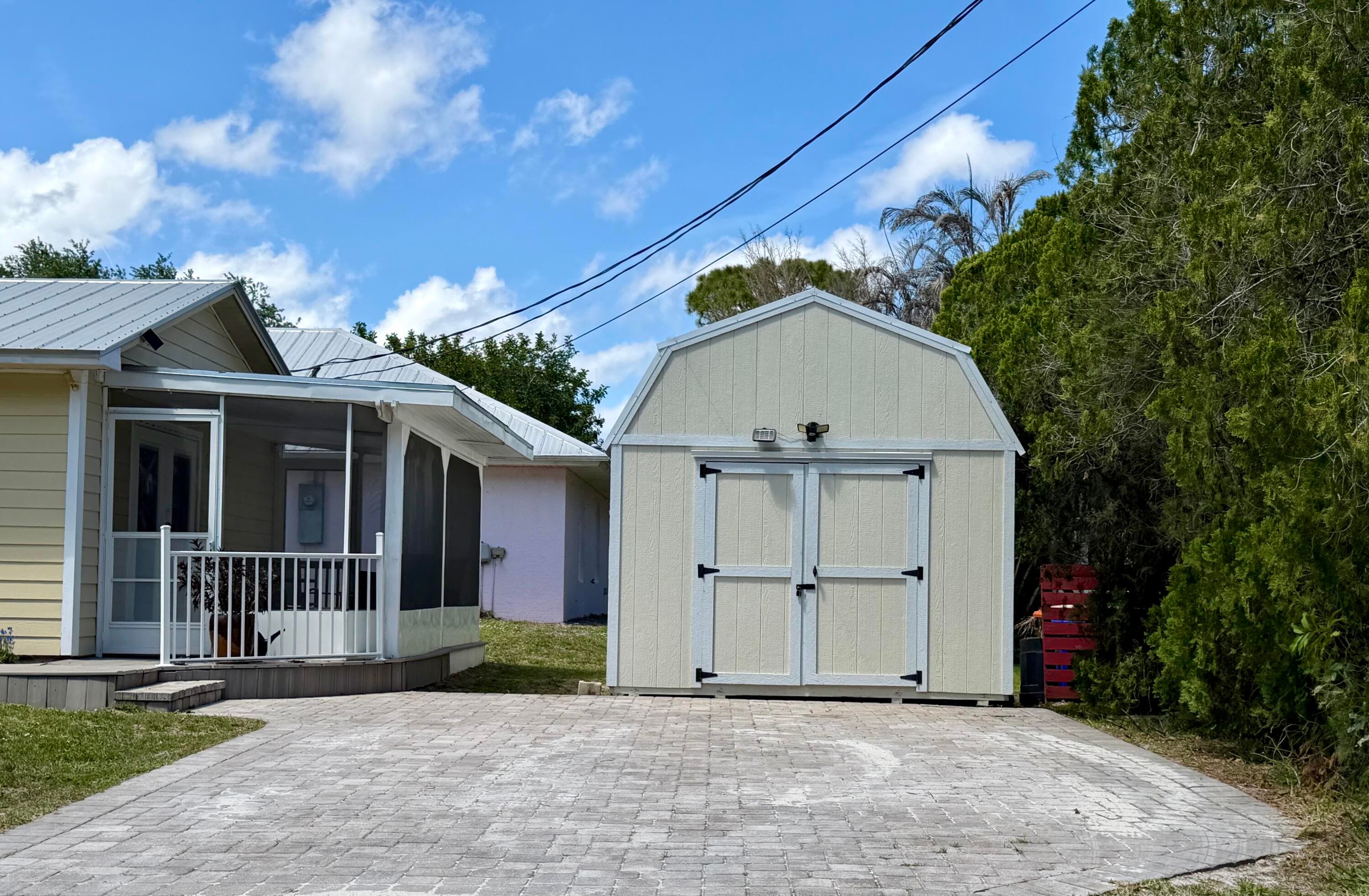 2326 SW 15th St Street SW, Vero Beach, FL 32962 — photo 12 of 28