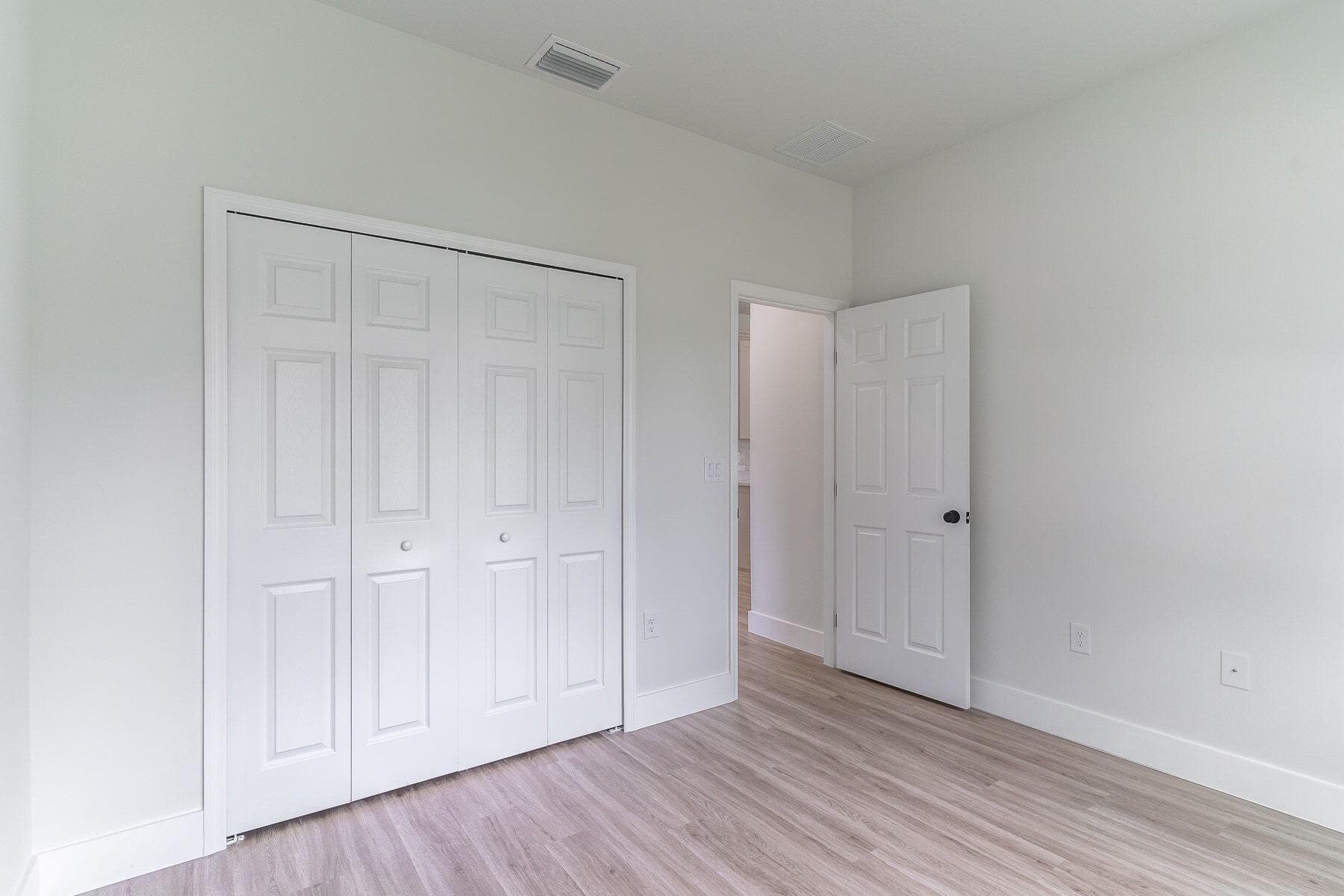 983 NW Pace Dr Drive NW, Palm Bay, FL 32907 — photo 33 of 44