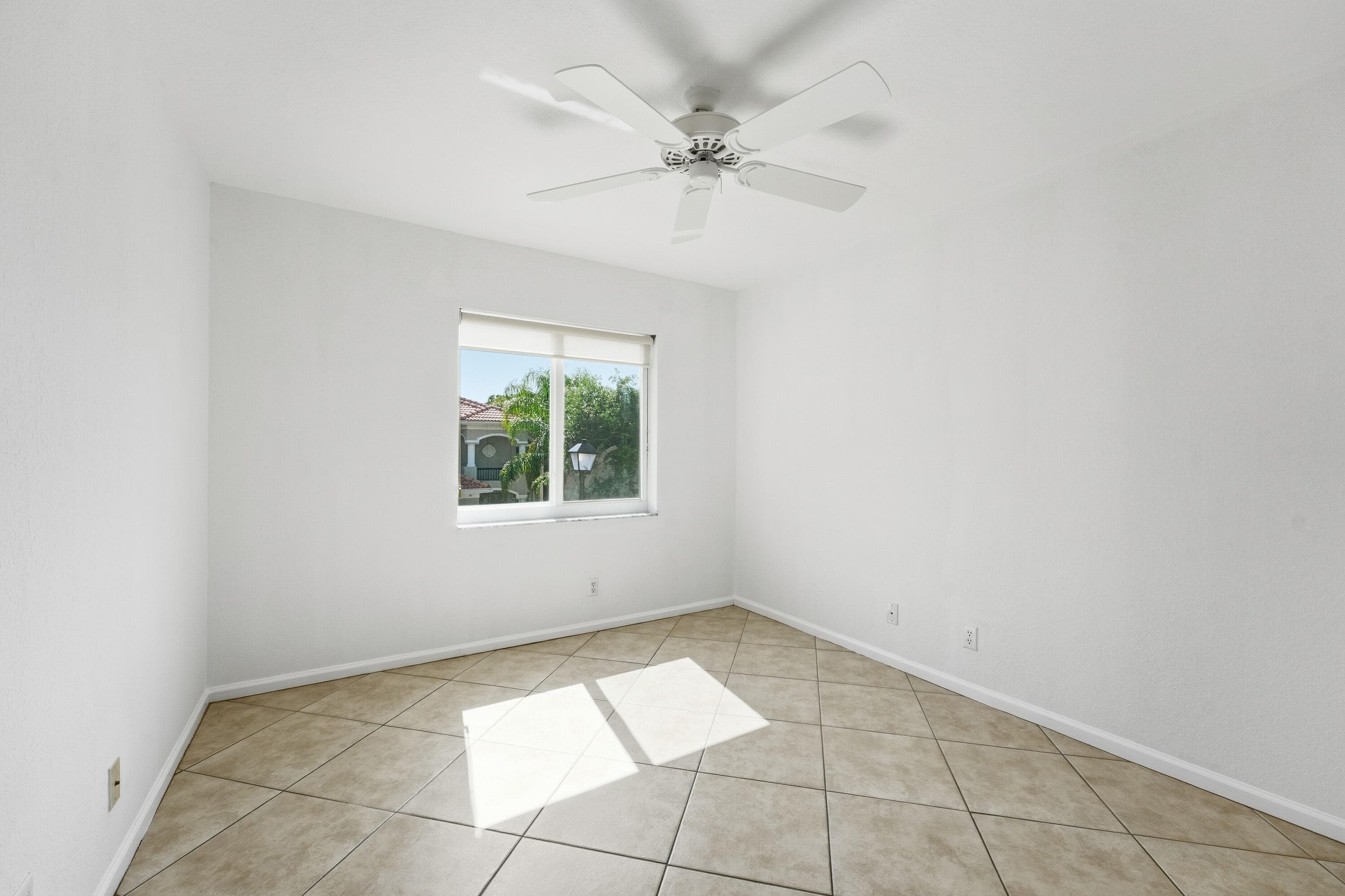 1275 Rosegate Boulevard, Riviera Beach, FL 33404 — photo 28 of 45