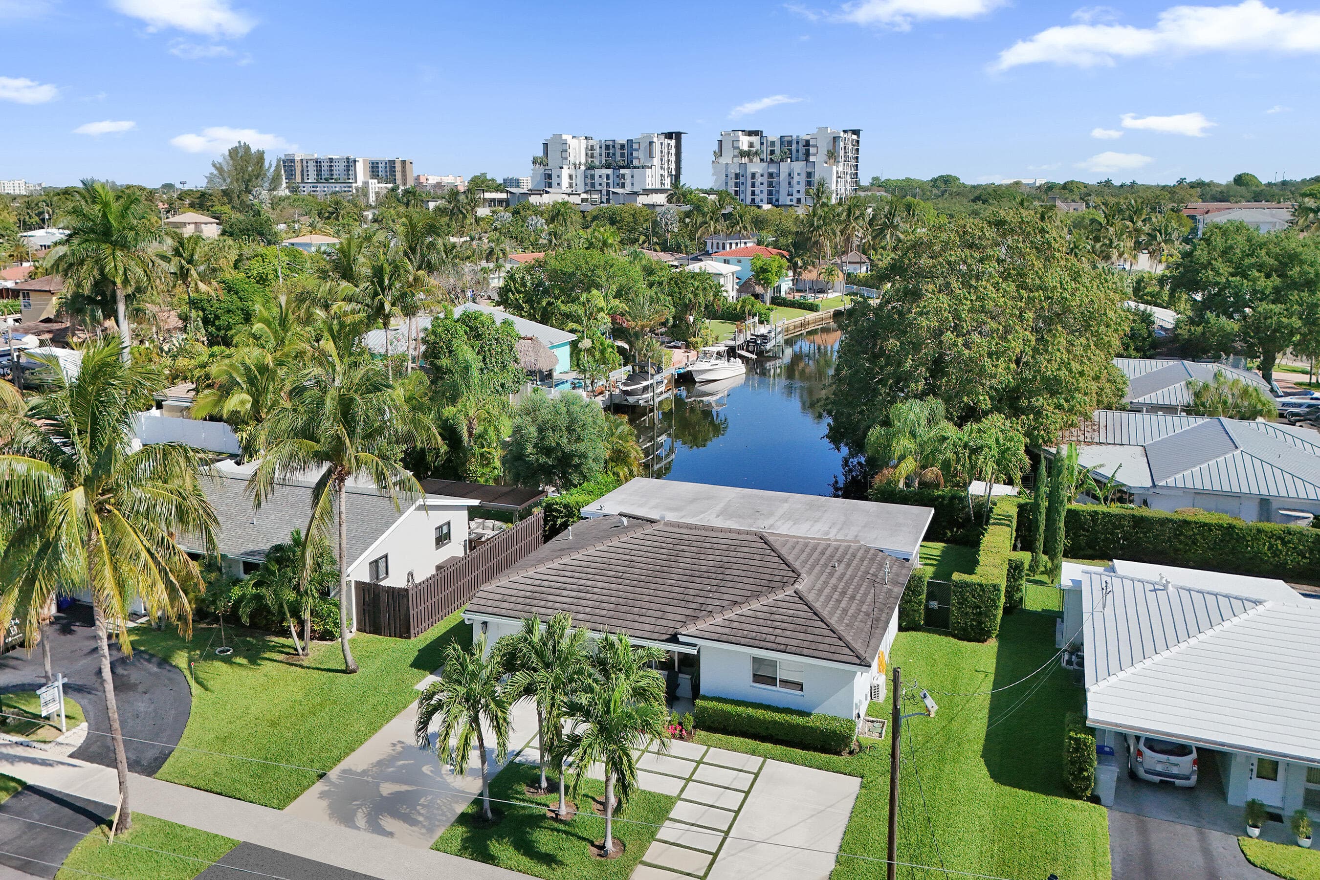 381 SE 3rd Street, Pompano Beach, FL 33060 — photo 1 of 41