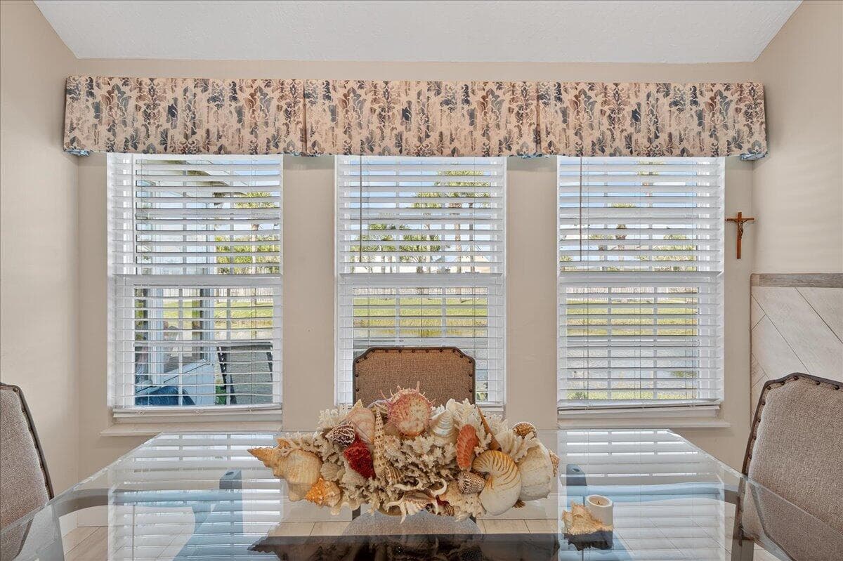 1827 Aynsley Way 4, Vero Beach, FL 32966 — photo 9 of 41