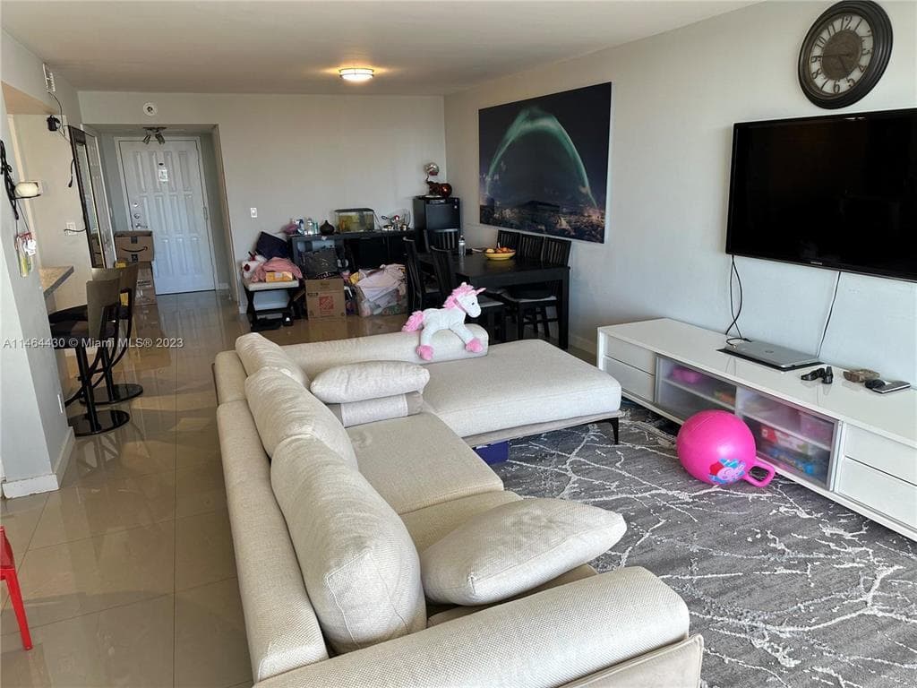 200 Leslie Drive 1128, Hallandale Beach, FL 33009 — photo 12 of 15