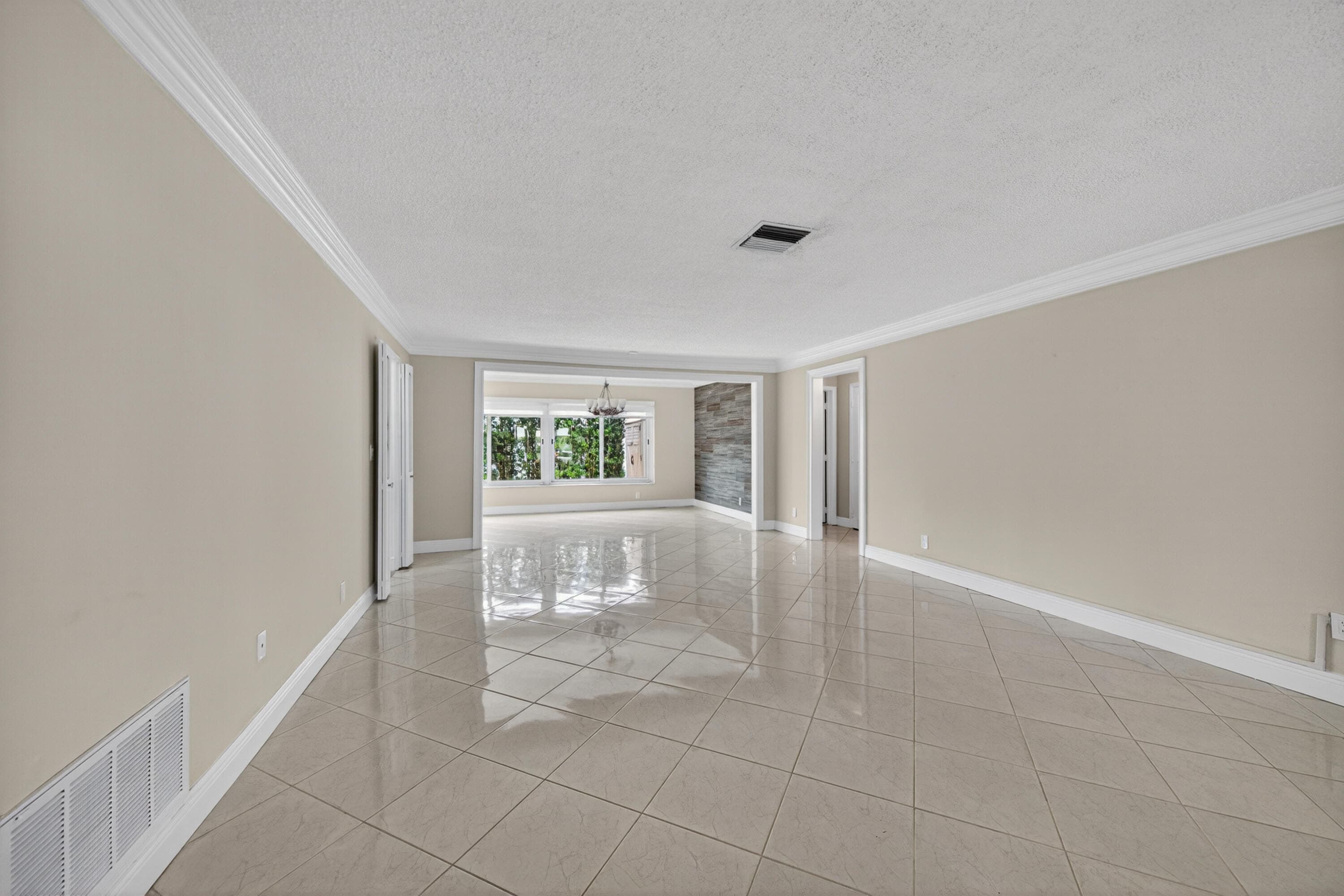 391 Leisure Boulevard, Pompano Beach, FL 33064 — photo 5 of 76
