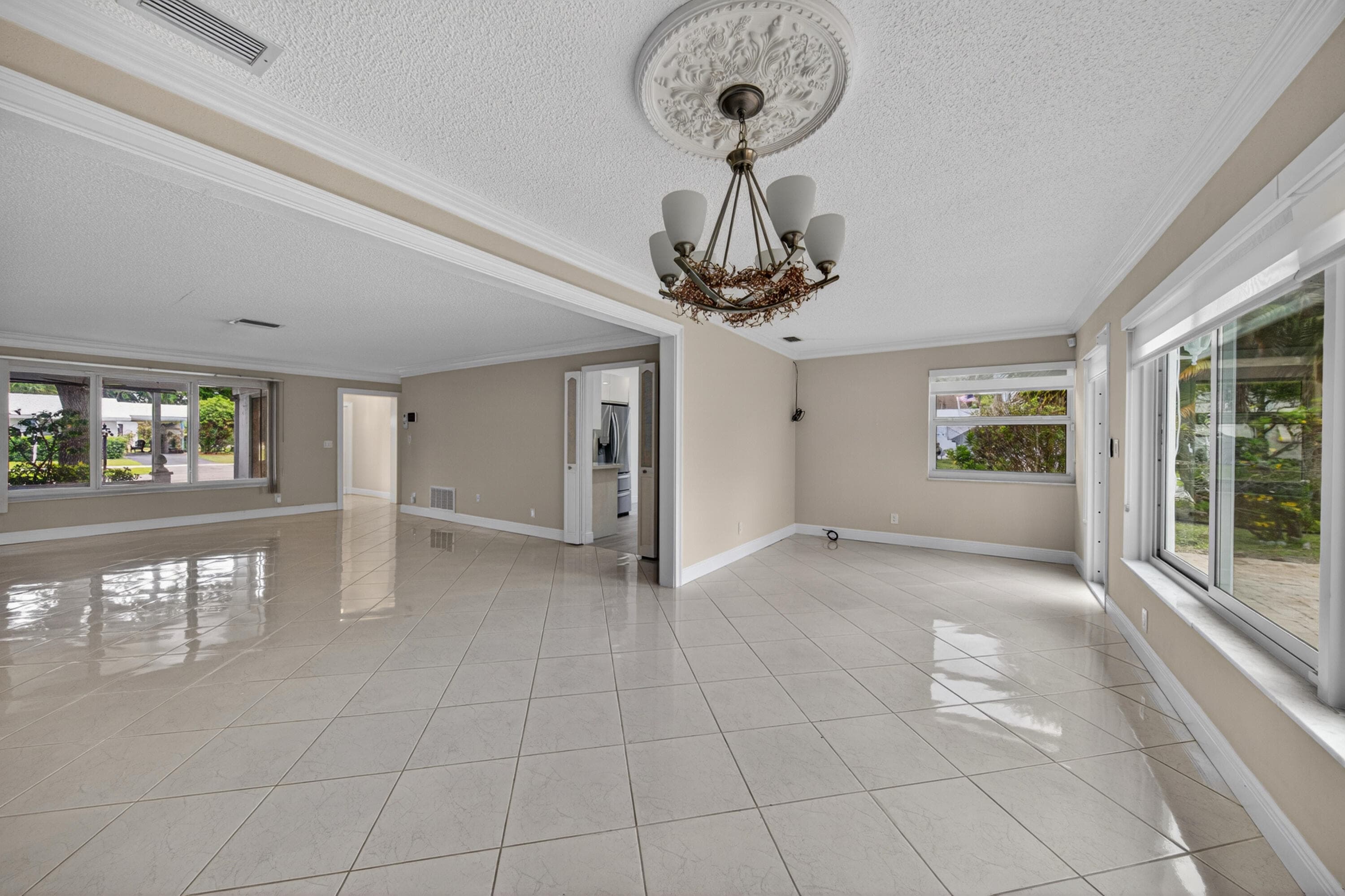 391 Leisure Boulevard, Pompano Beach, FL 33064 — photo 18 of 76