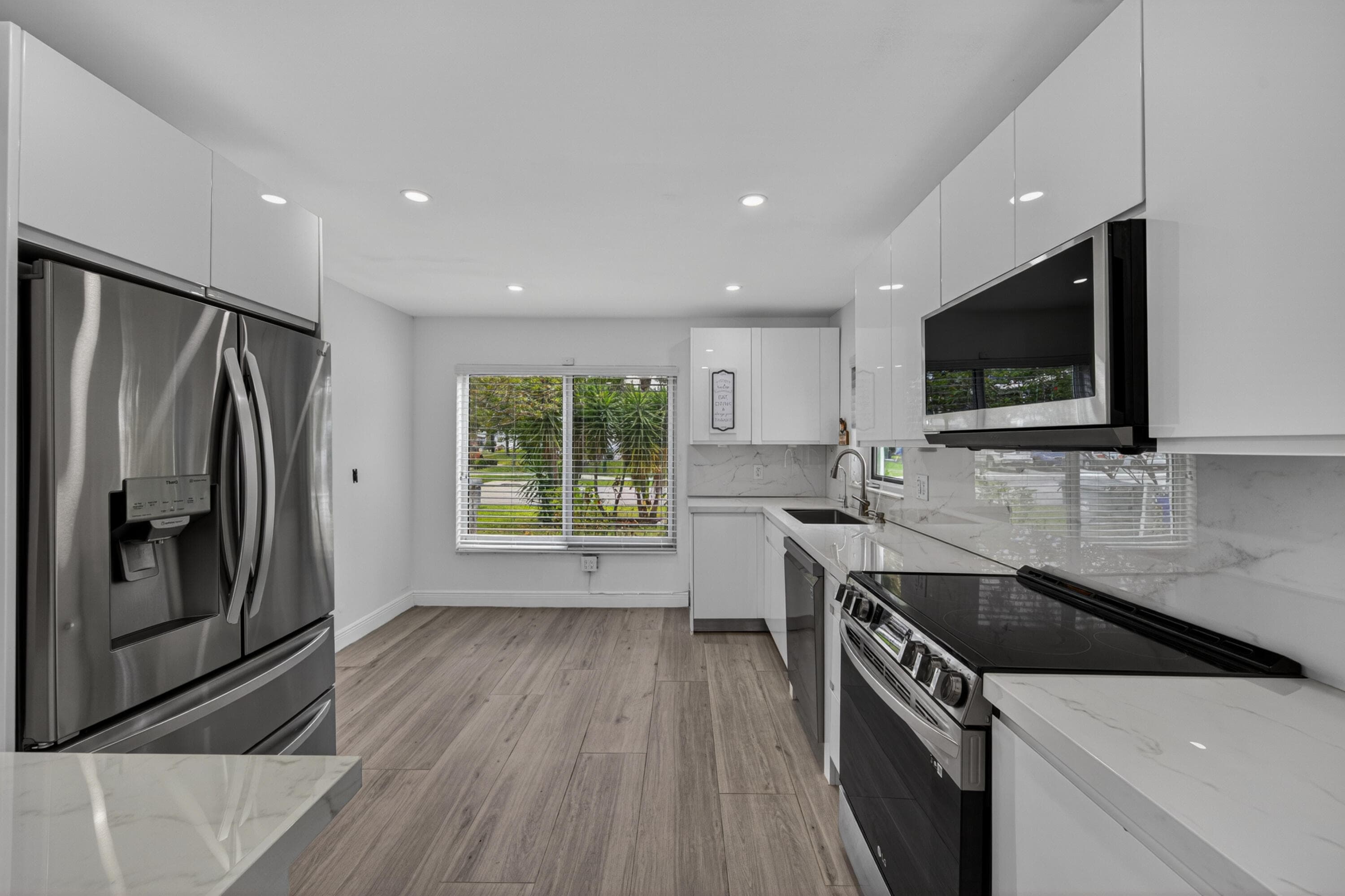 391 Leisure Boulevard, Pompano Beach, FL 33064 — photo 19 of 76