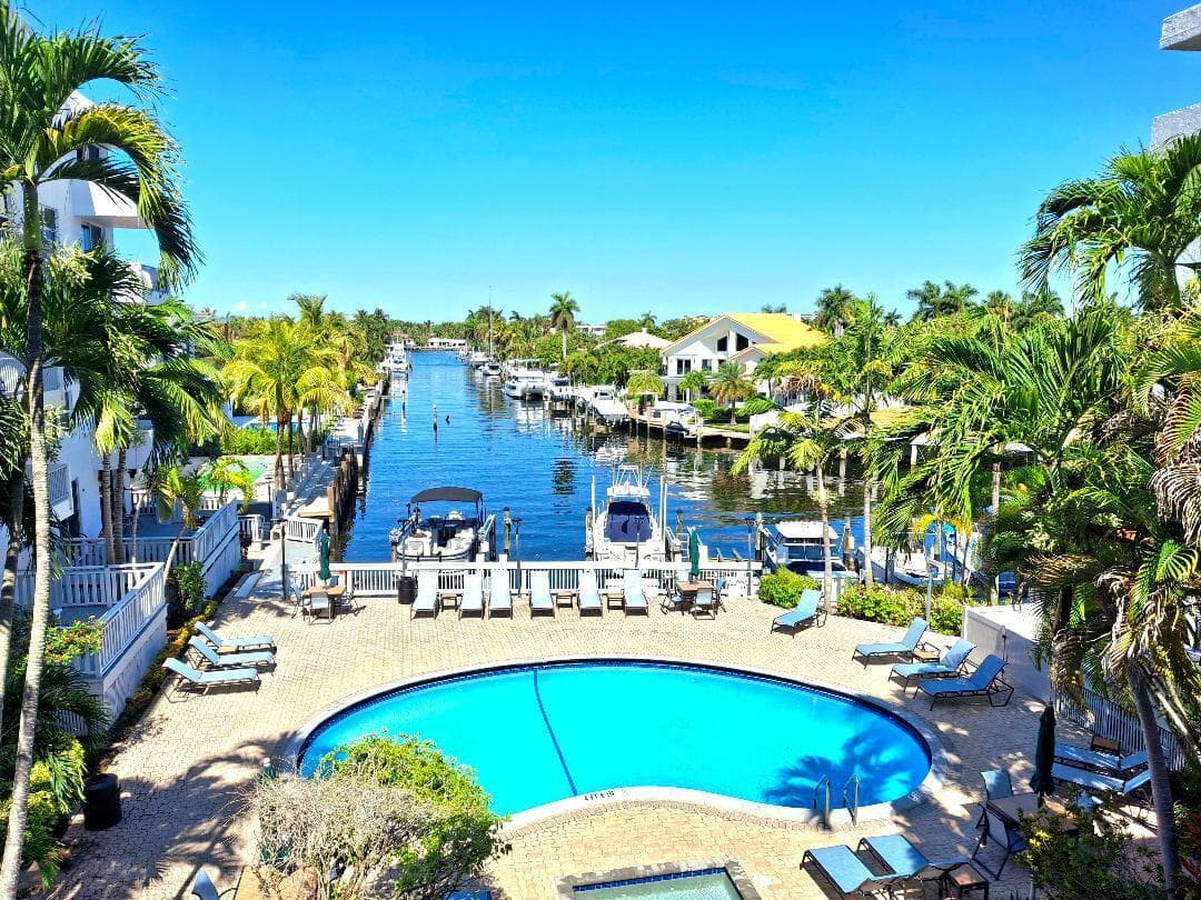 1421 S Ocean Boulevard 315, Pompano Beach, FL 33062 — photo 1 of 38