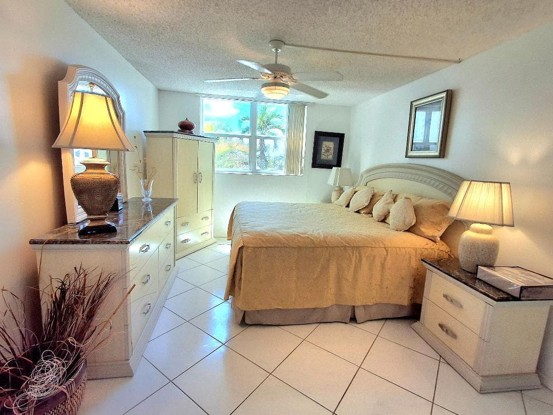 1421 S Ocean Boulevard 315, Pompano Beach, FL 33062 — photo 10 of 38