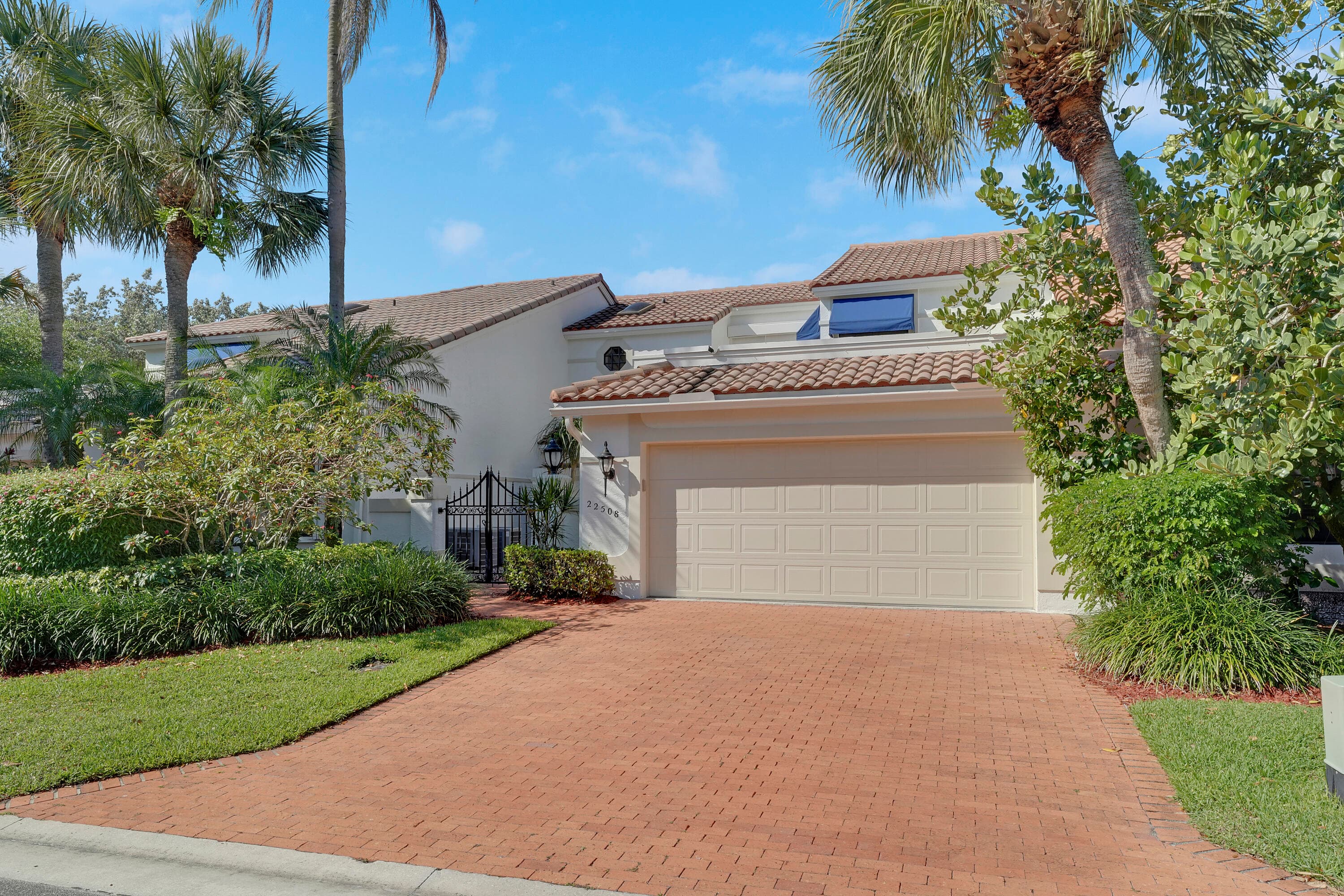 22508 Caravelle Circle 22508, Boca Raton, FL 33433 — photo 3 of 46