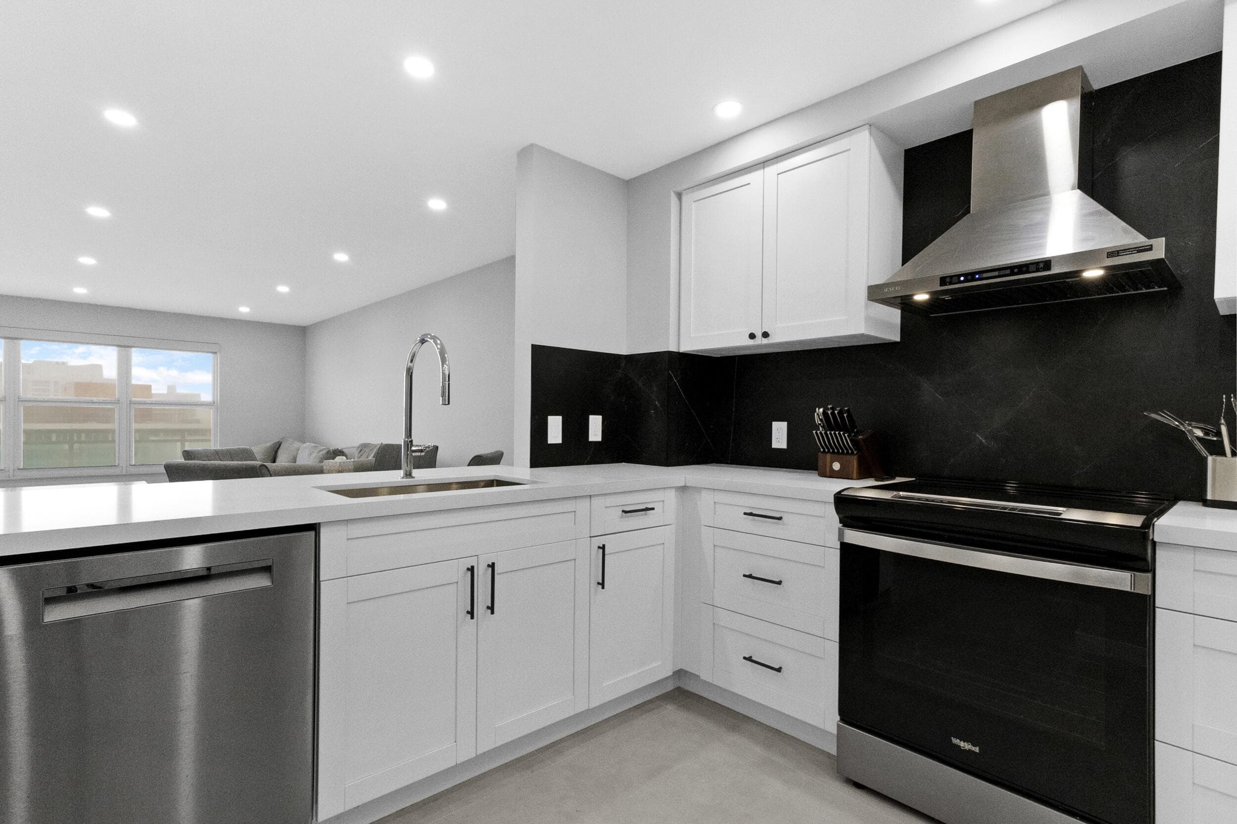 3900 Galt Ocean Drive 2114, Fort Lauderdale, FL 33308 — photo 13 of 48