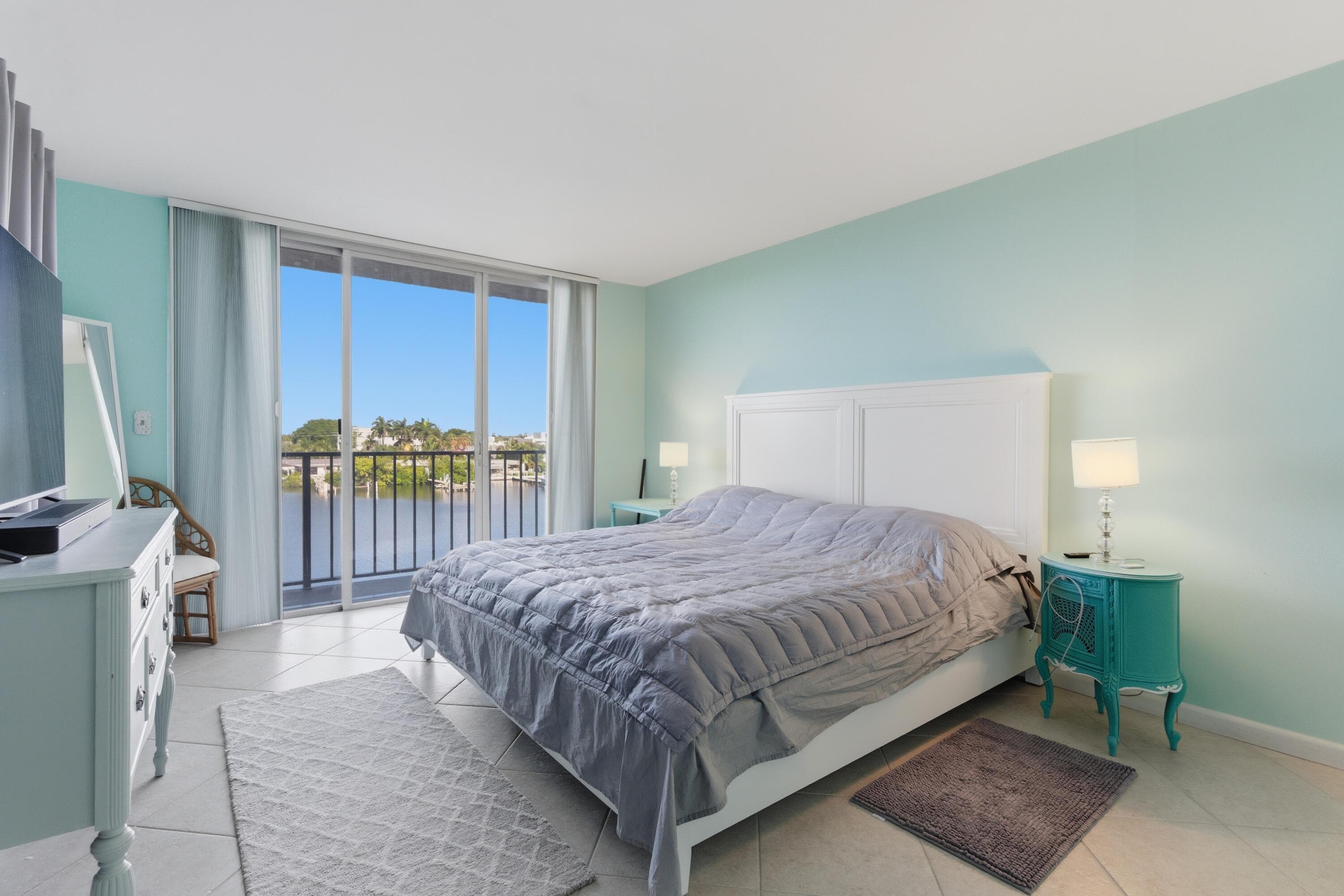 3581 S Ocean Boulevard Apt 4e, South Palm Beach, FL 33480 — photo 18 of 62