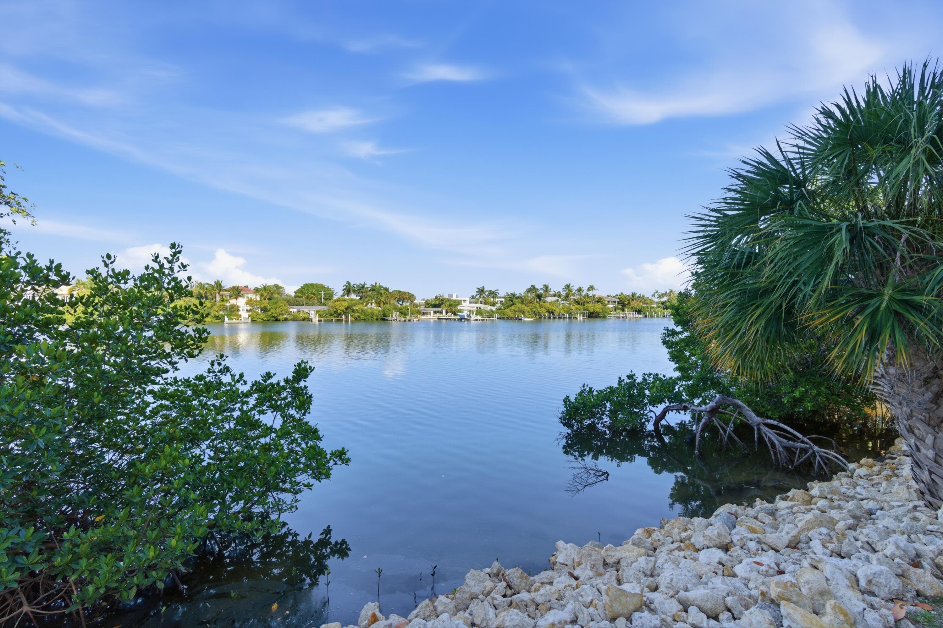 3581 S Ocean Boulevard Apt 4e, South Palm Beach, FL 33480 — photo 37 of 62