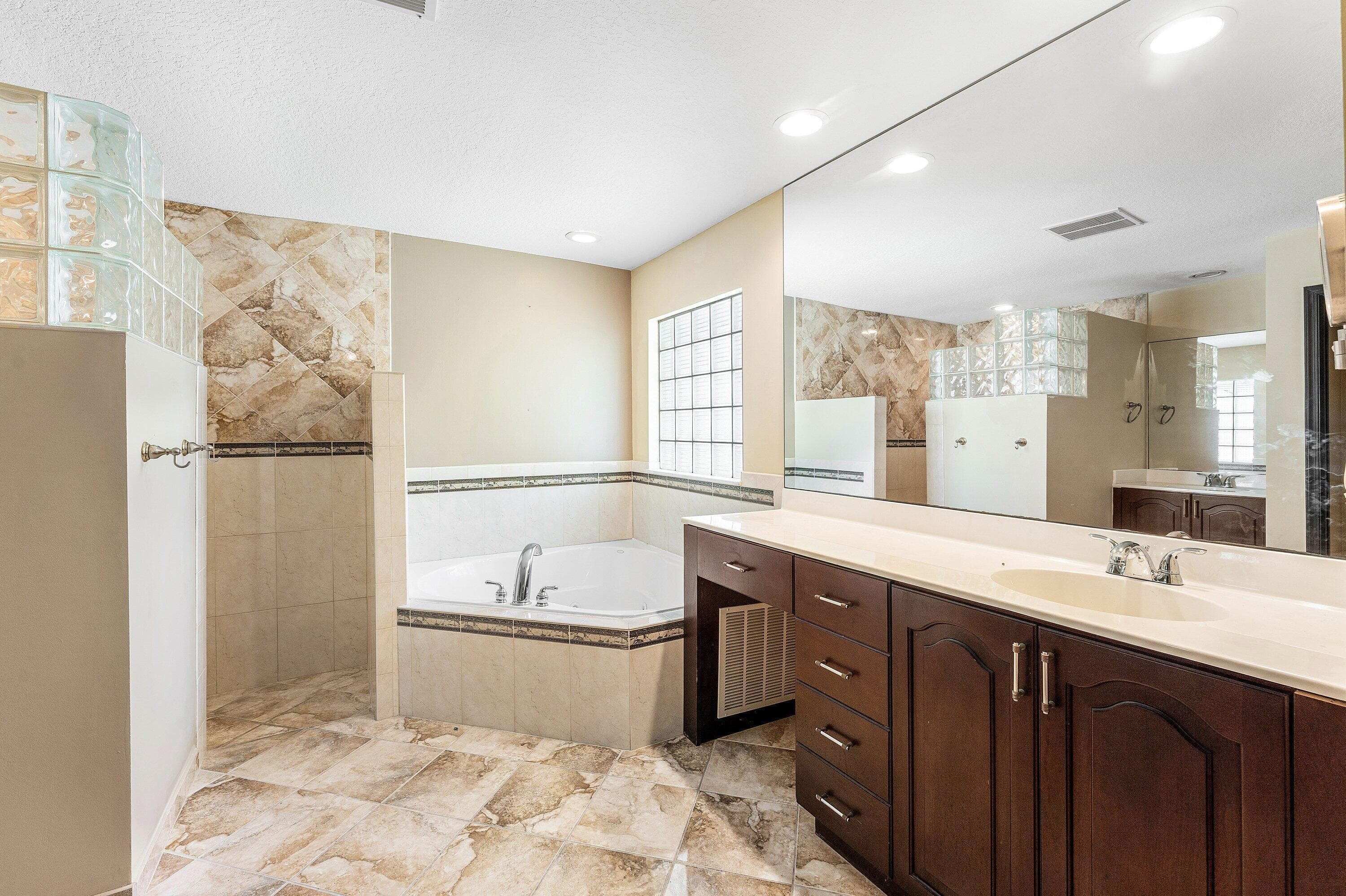 17109 Murcott Boulevard, The Acreage, FL 33470 — photo 18 of 39