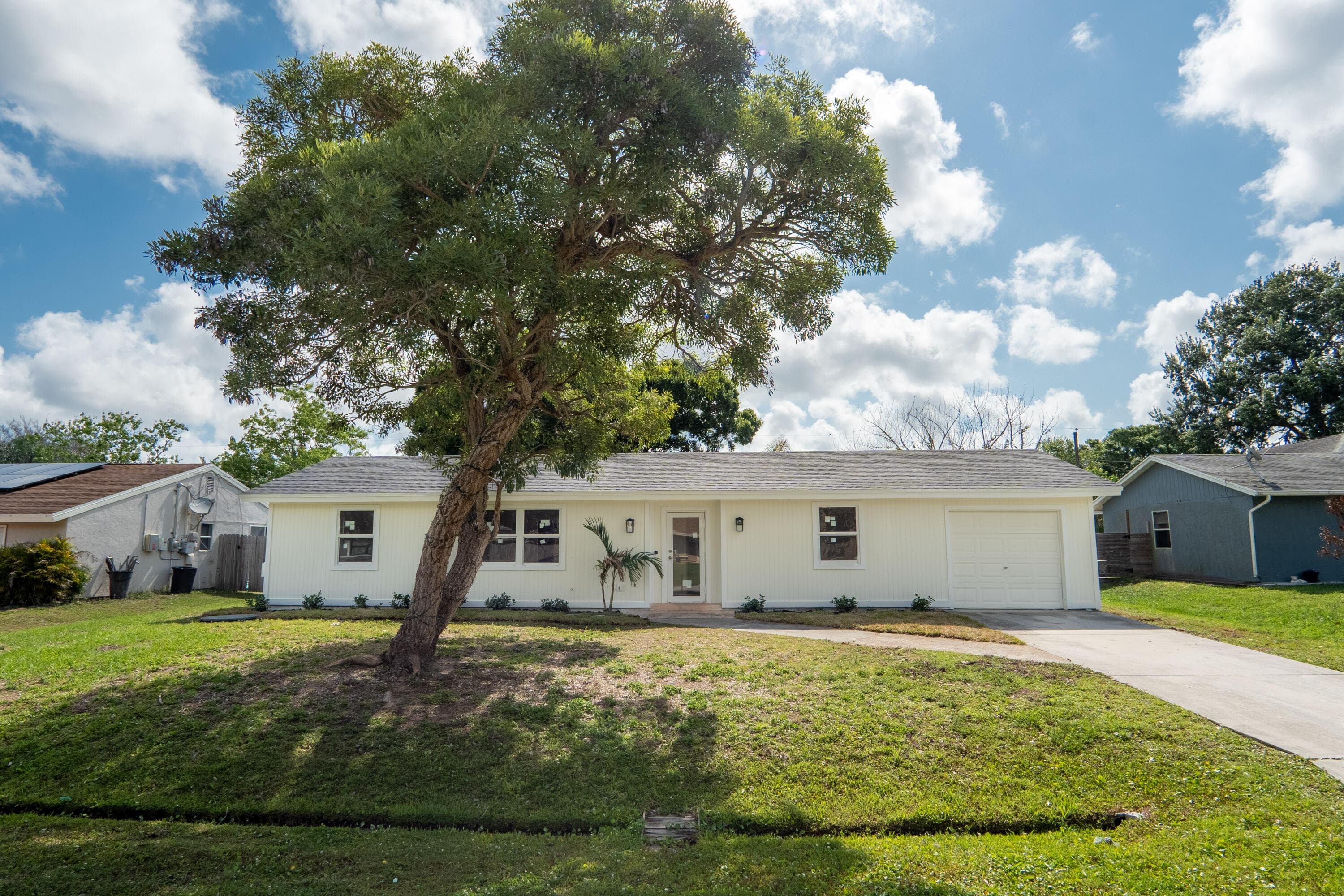 1911 SE Carvalho Street, Port St. Lucie, FL 34983 — photo 2 of 36